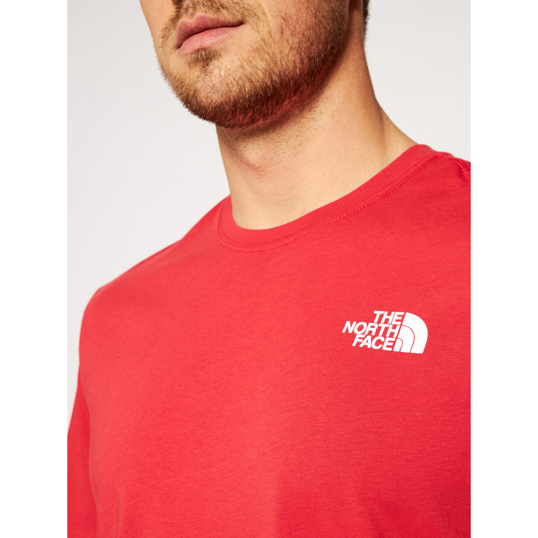 The North Face T-Shirt Red Box NF0A2TX2 Červená Regular Fit - Pepit.cz