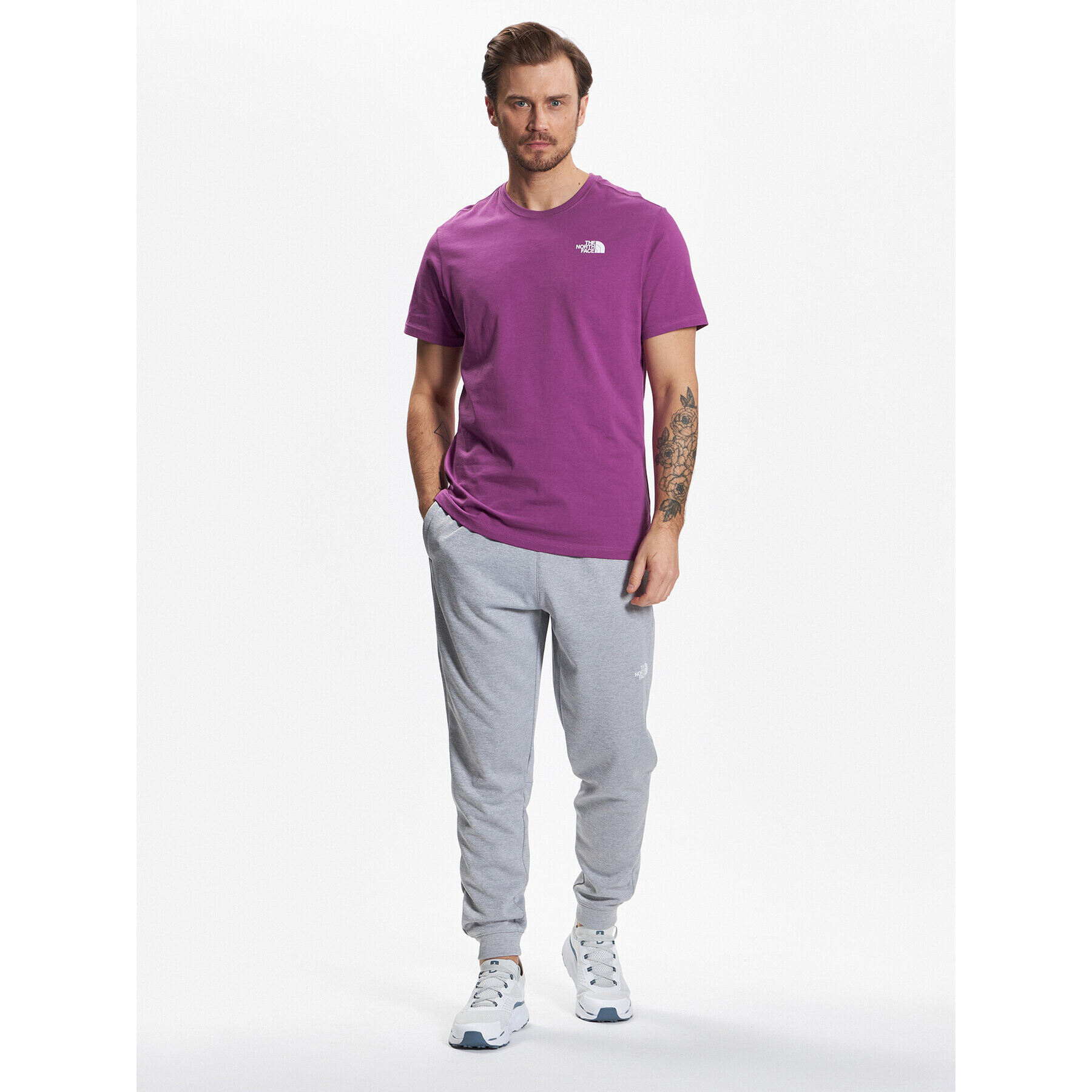 The North Face T-Shirt Redbox NF0A2TX2 Fialová Regular Fit - Pepit.cz