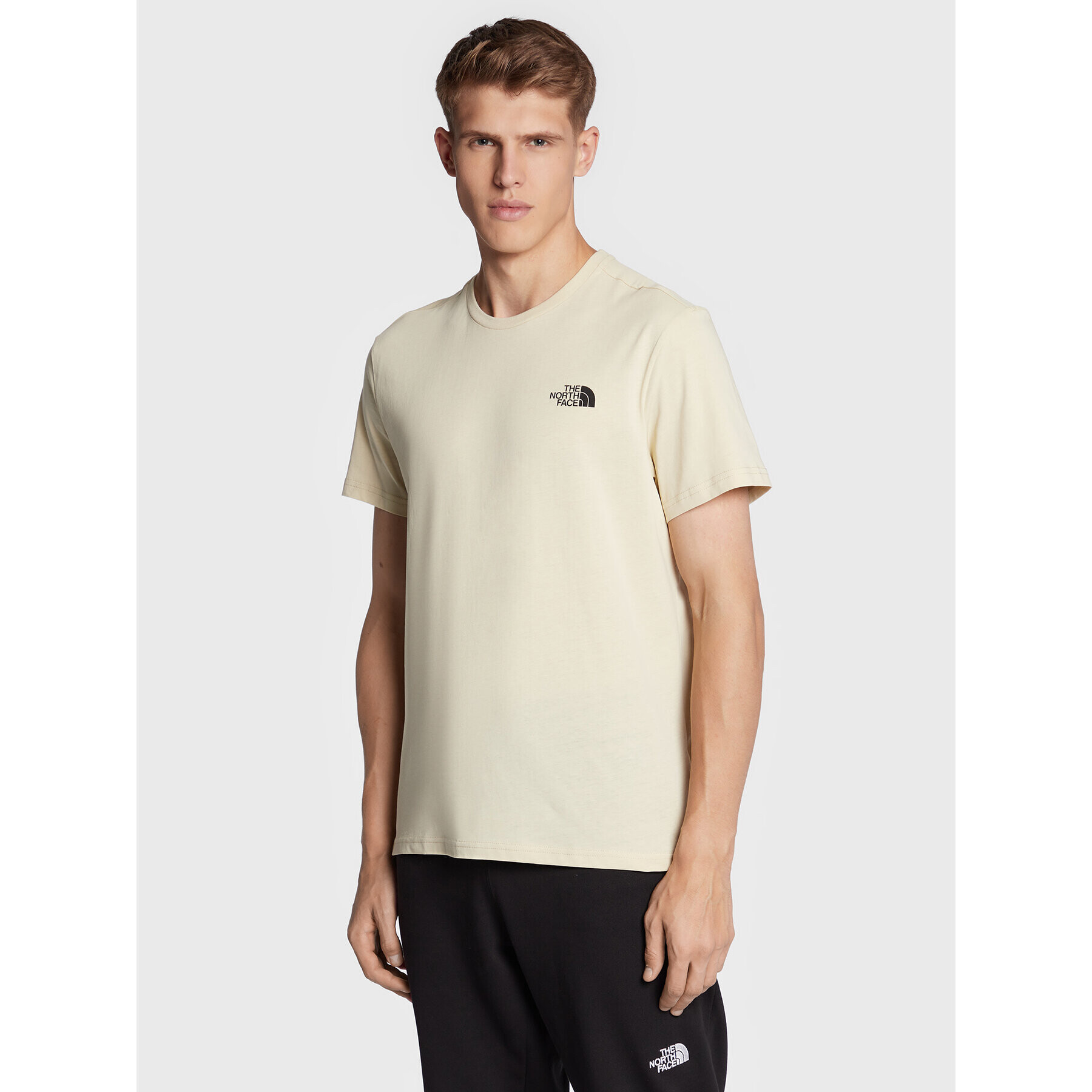 The North Face T-Shirt Simple Dome NF0A2TX5 Žlutá Regular Fit - Pepit.cz