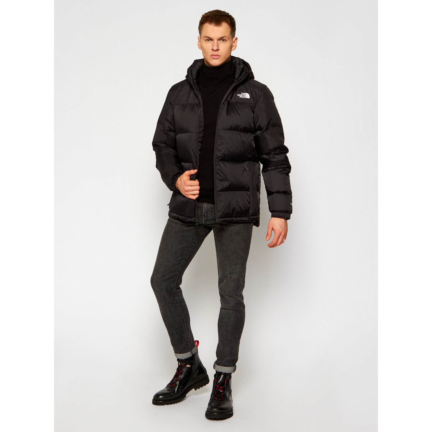 The North Face Vatovaná bunda Diablo NF0A4M9L Černá Regular Fit - Pepit.cz