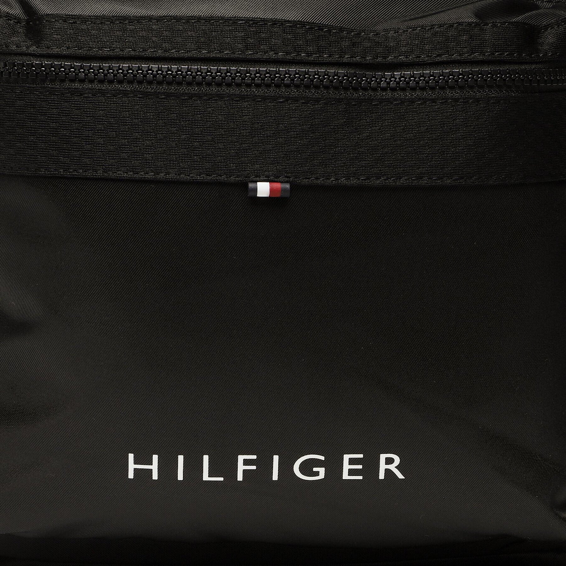 Tommy Hilfiger Batoh Skyline AM0AM11321 Černá - Pepit.cz