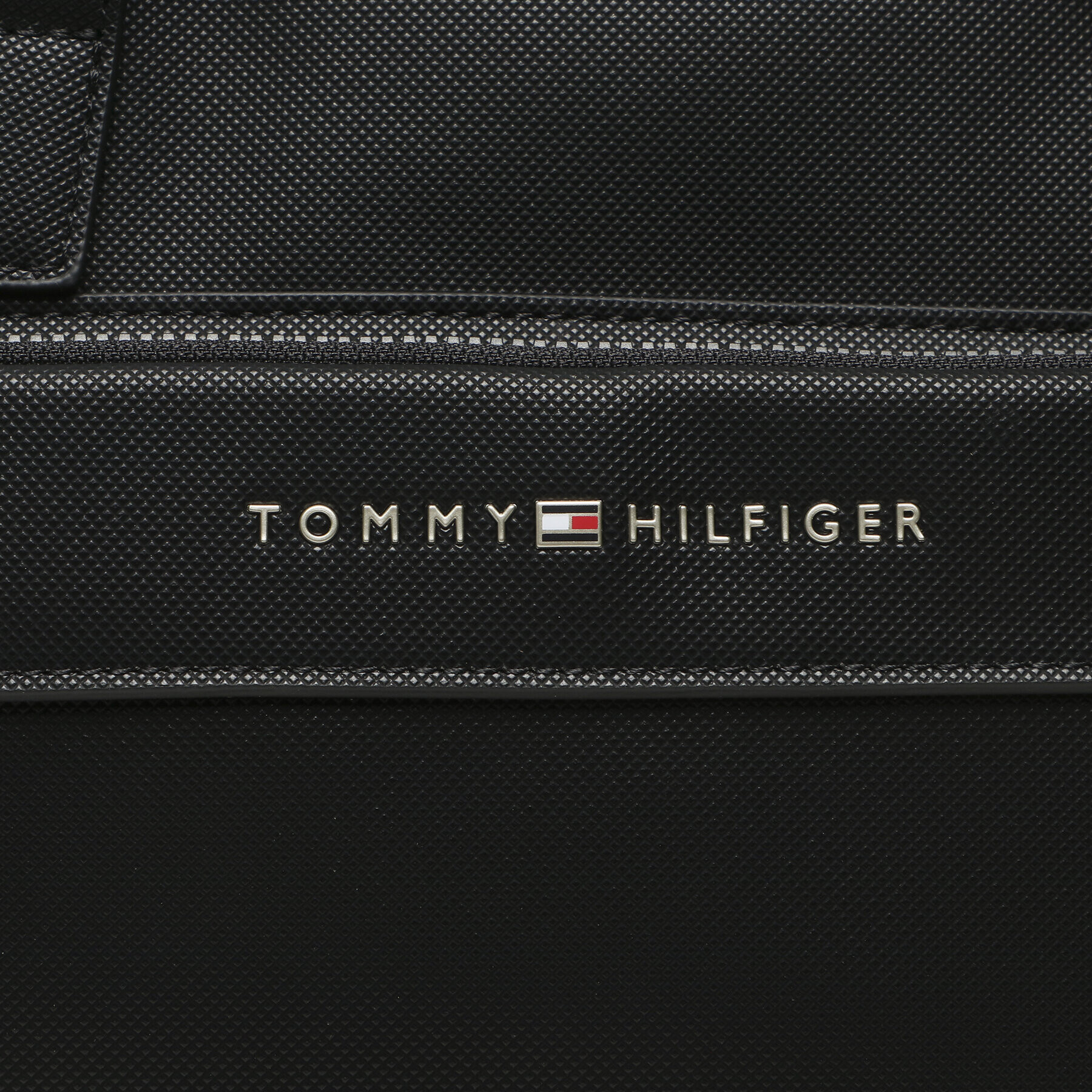 Tommy Hilfiger Brašna na notebook Th Pique Pu Slim Coputer Bag AM0AM11314 Černá - Pepit.cz