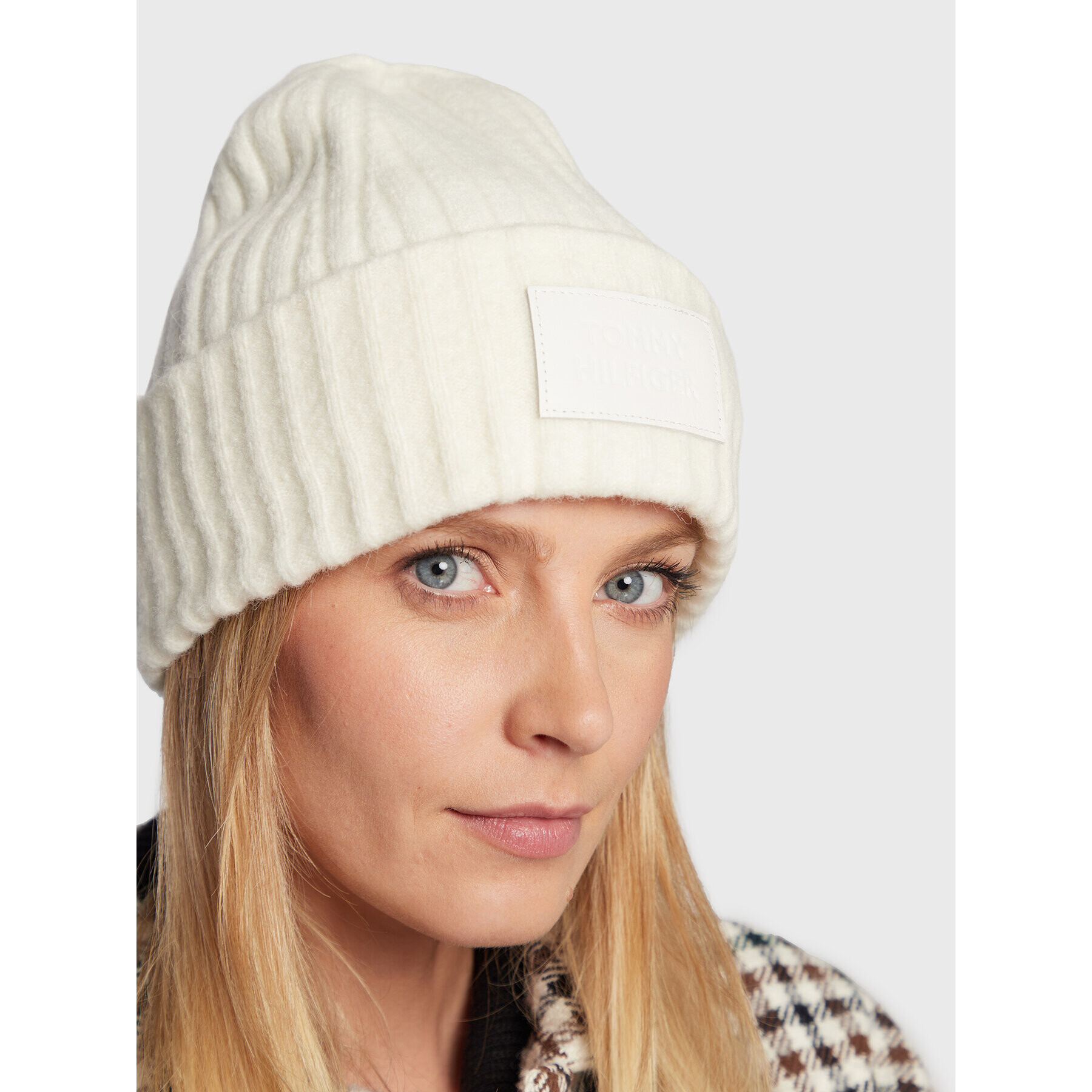 Tommy Hilfiger Čepice Modern Beanie AW0AW13767 Béžová - Pepit.cz