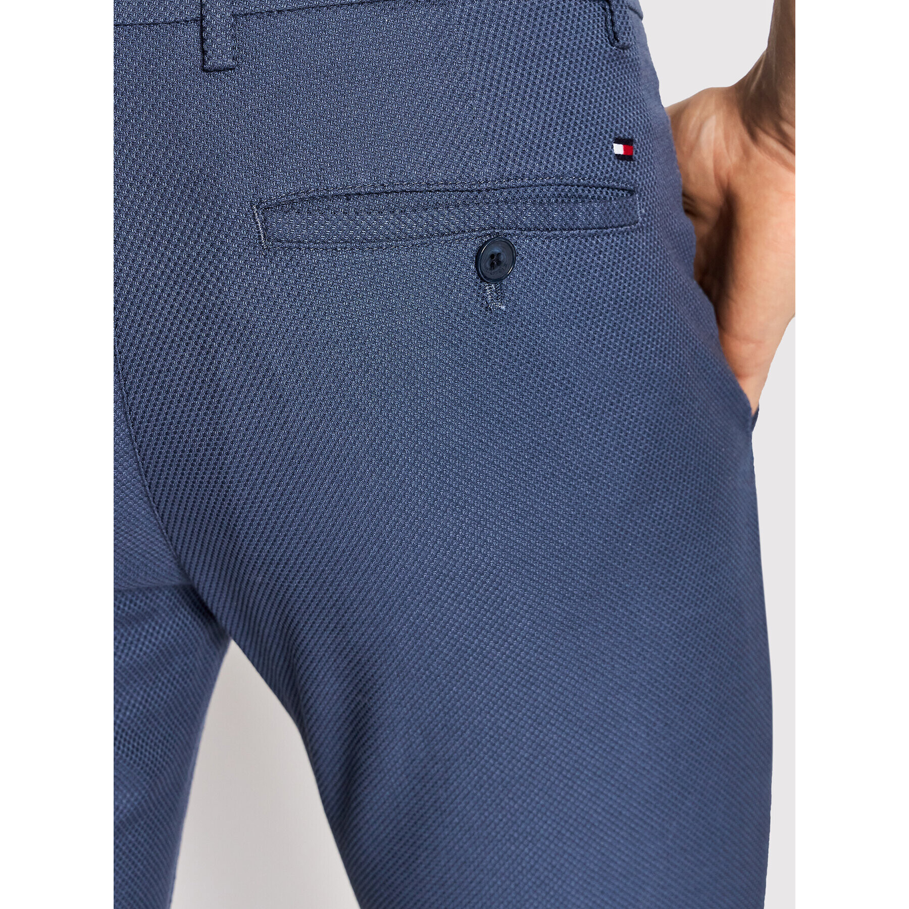 Tommy Hilfiger Chino kalhoty Bleecker MW0MW23559 Tmavomodrá Slim Fit - Pepit.cz