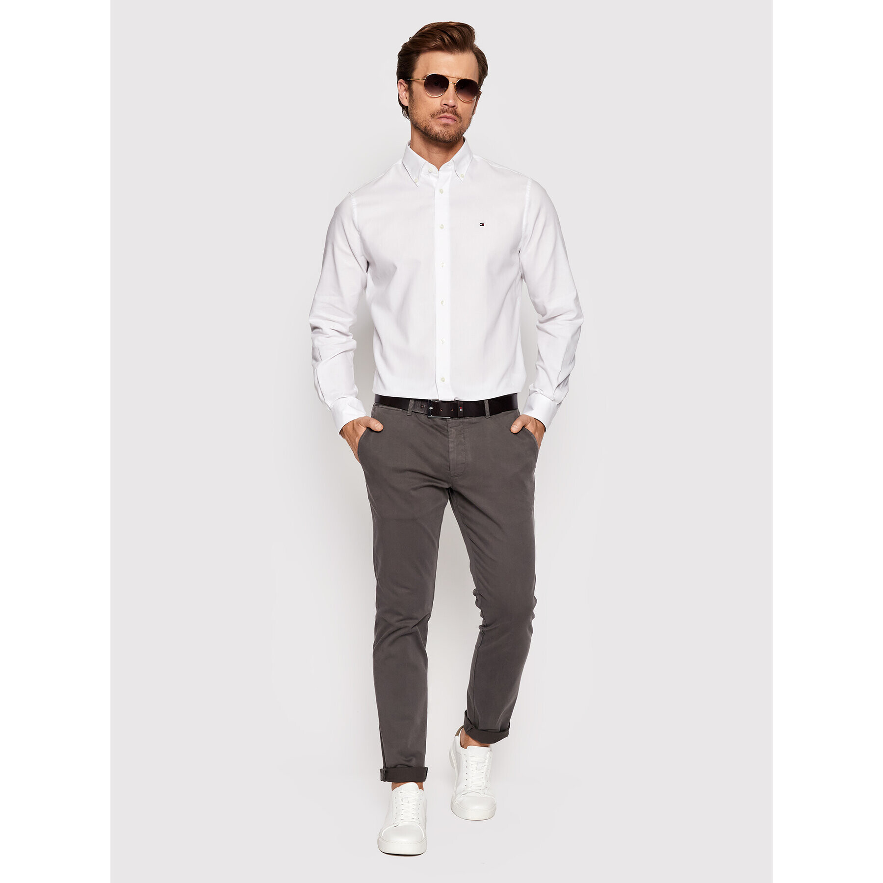 Tommy Hilfiger Chino kalhoty Core Bleecker MW0MW20968 Šedá Slim Fit - Pepit.cz