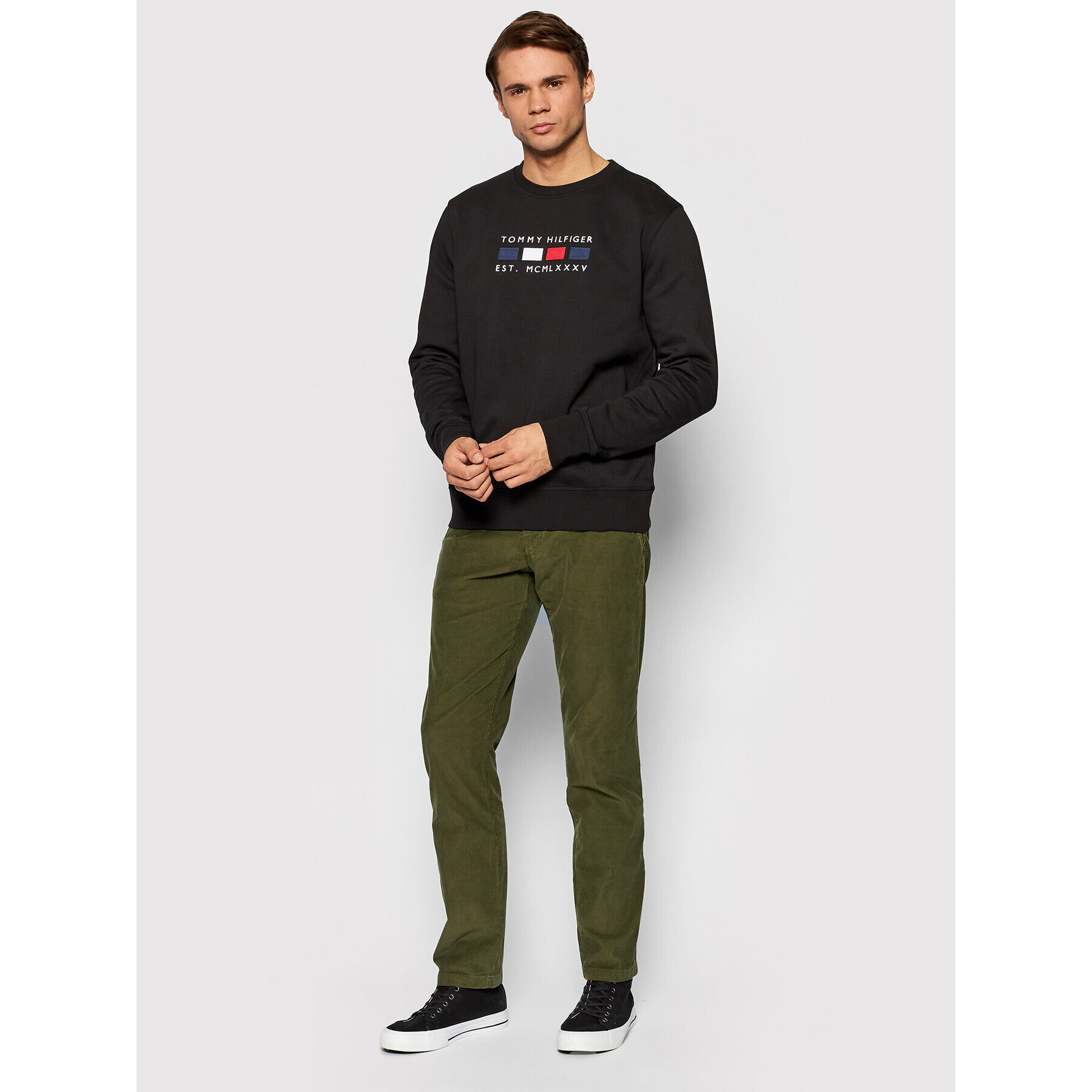 Tommy Hilfiger Chino kalhoty Denton MW0MW19889 Zelená Straight Fit - Pepit.cz