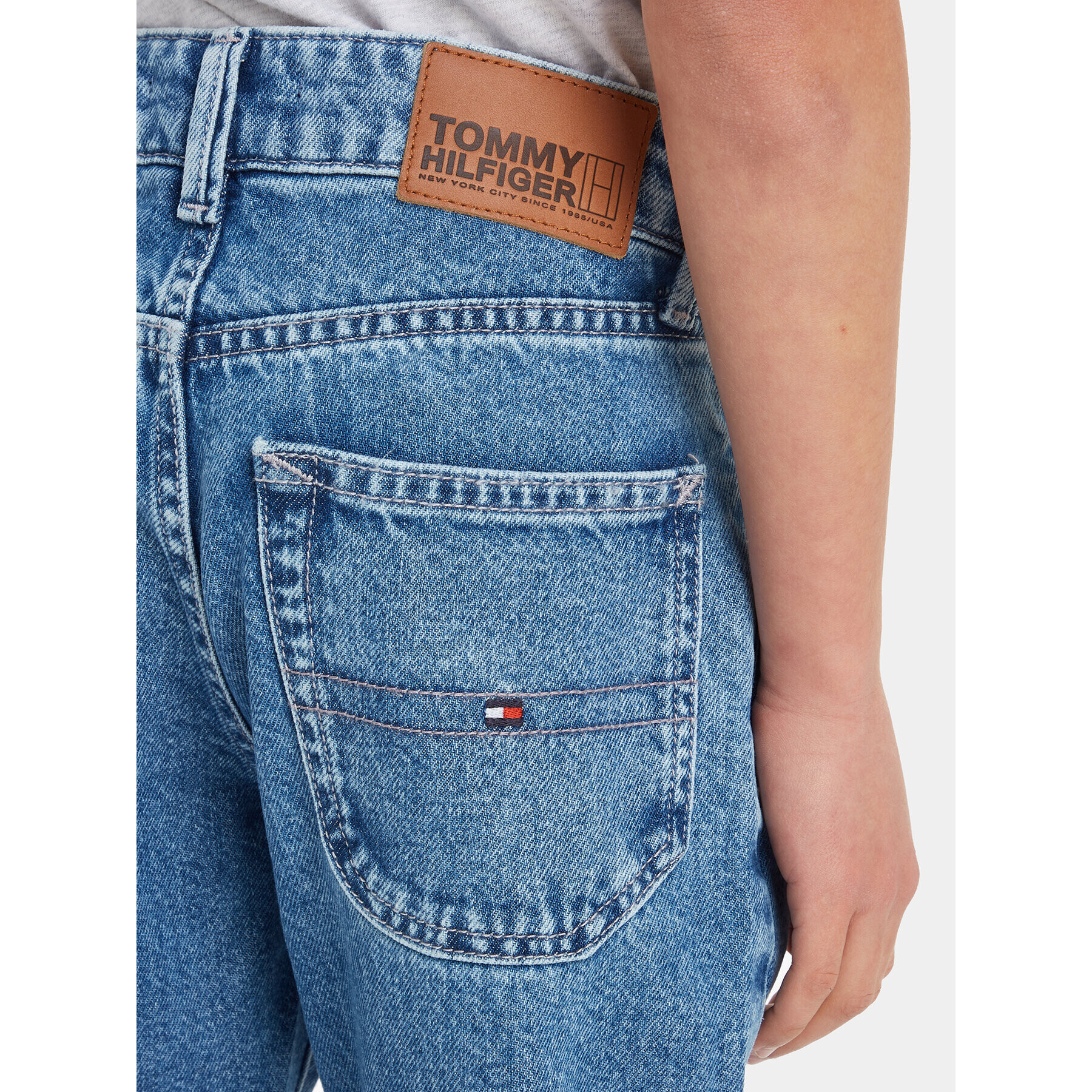 Tommy Hilfiger Jeansy KB0KB08464 Modrá Straight Fit - Pepit.cz