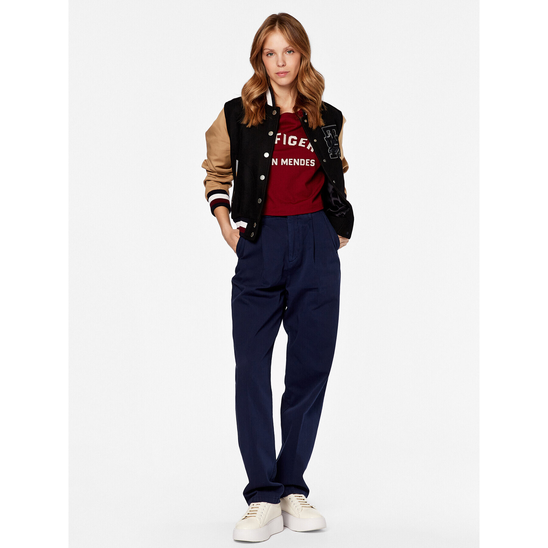 Tommy Hilfiger Jeansy WW0WW38979 Tmavomodrá Relaxed Fit - Pepit.cz