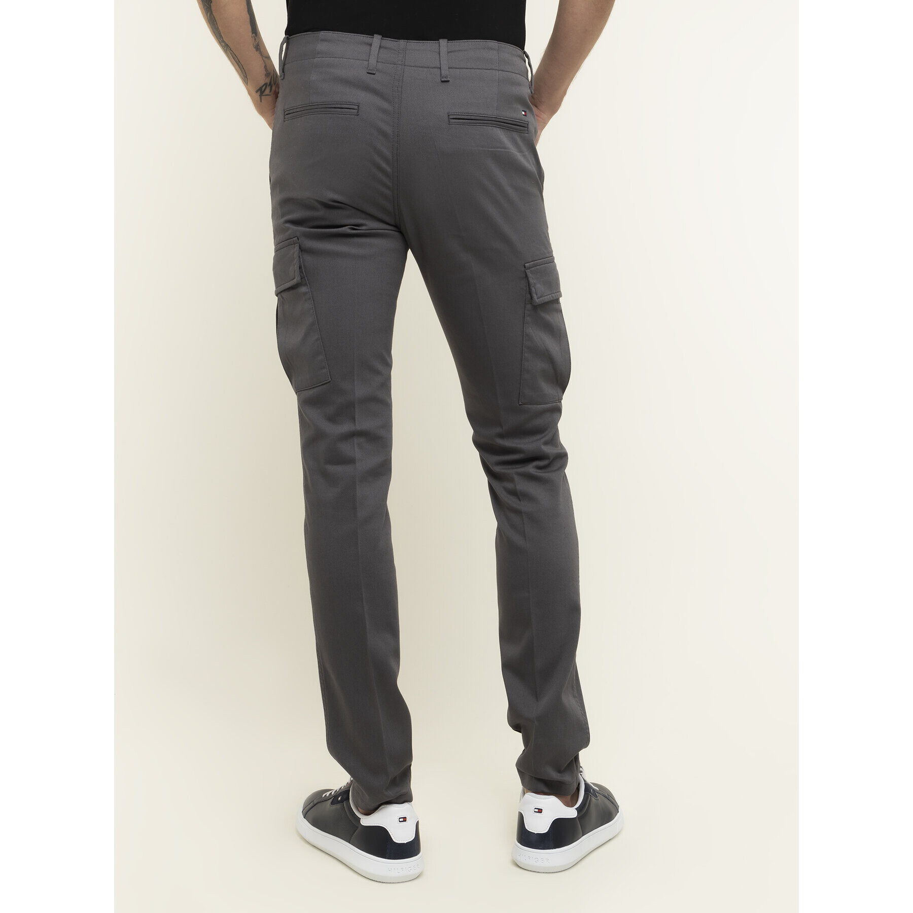 Tommy Hilfiger Kalhoty z materiálu Bleecker Cargo MW0MW12593 Šedá Slim Fit - Pepit.cz