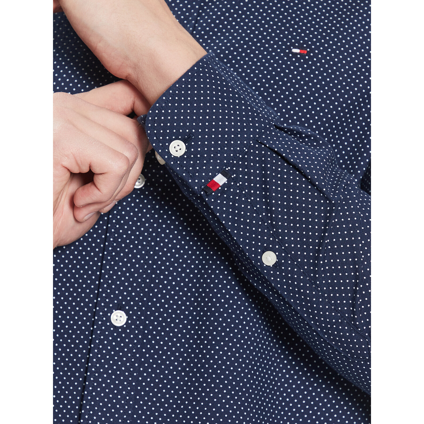 Tommy Hilfiger Košile Micro Dot Print MW0MW31777 Tmavomodrá Slim Fit - Pepit.cz