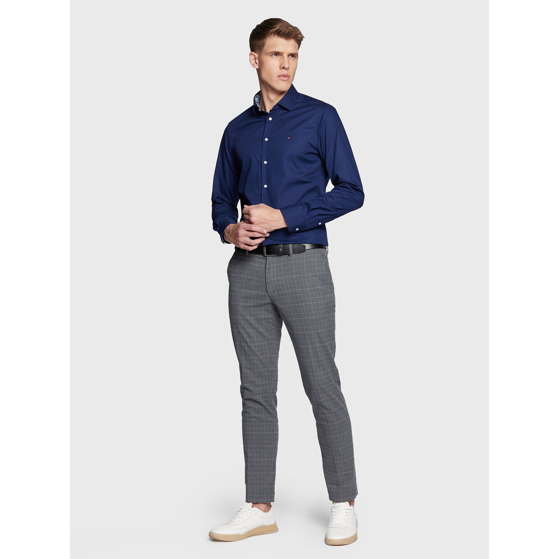 Tommy Hilfiger Košile Solid MW0MW29136 Tmavomodrá Slim Fit - Pepit.cz