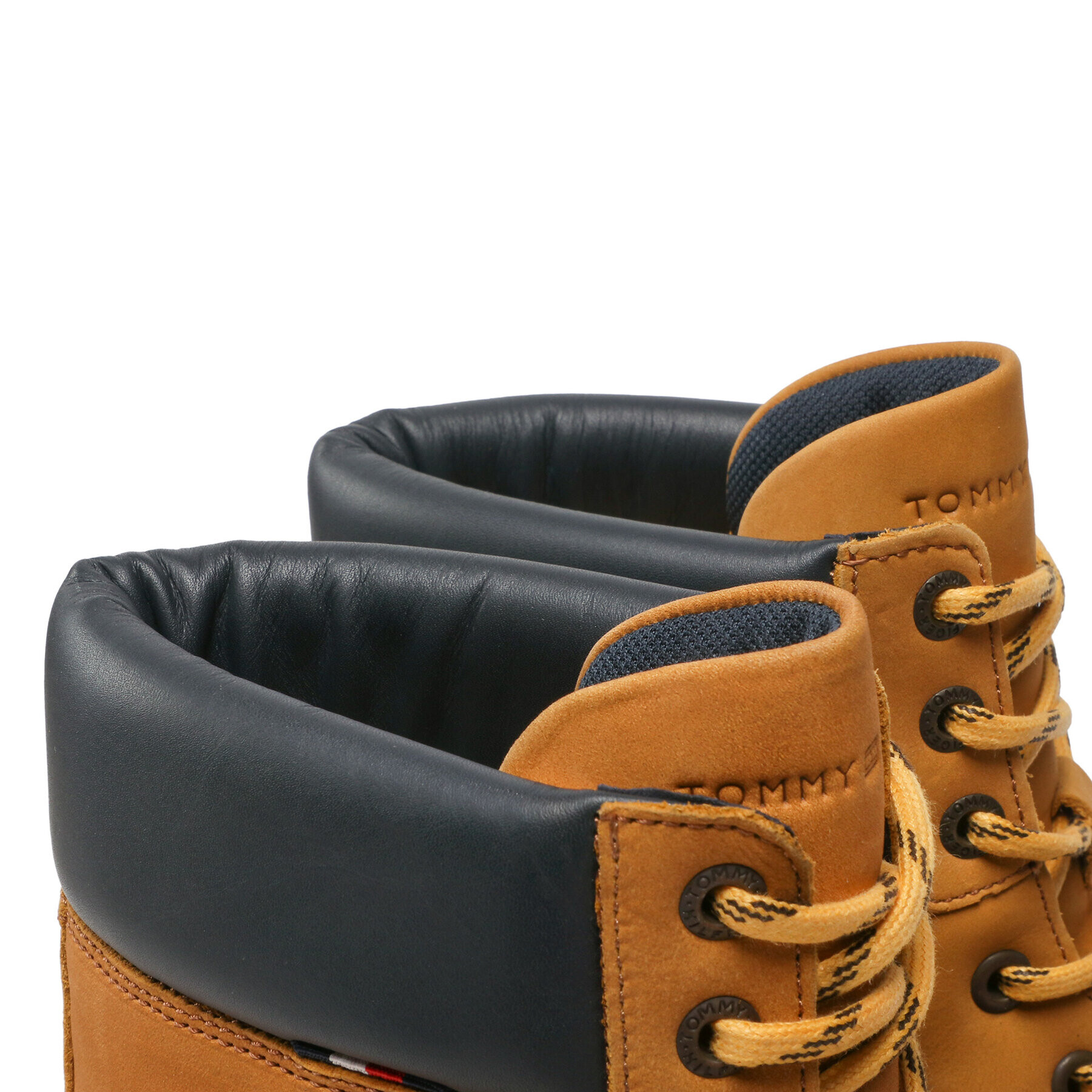 Tommy Hilfiger Kozačky Padded Nubuck Boot FM0FM04205 Hnědá - Pepit.cz