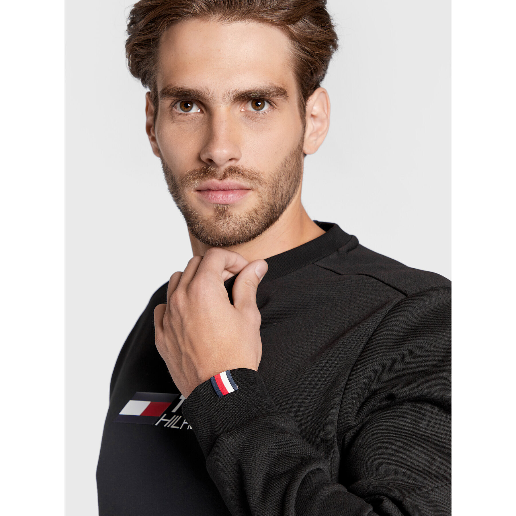 Tommy Hilfiger Mikina Essentials MW0MW27928 Černá Regular Fit - Pepit.cz