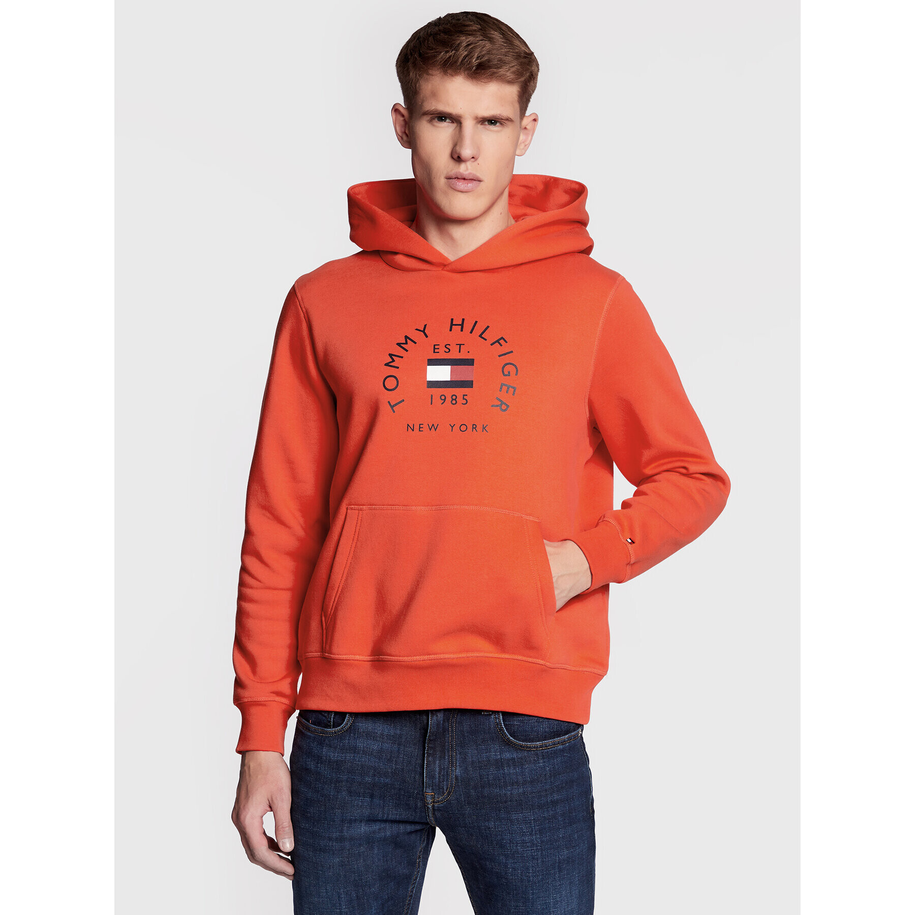 Tommy Hilfiger Mikina Flag Arch MW0MW27842 Oranžová Regular Fit - Pepit.cz