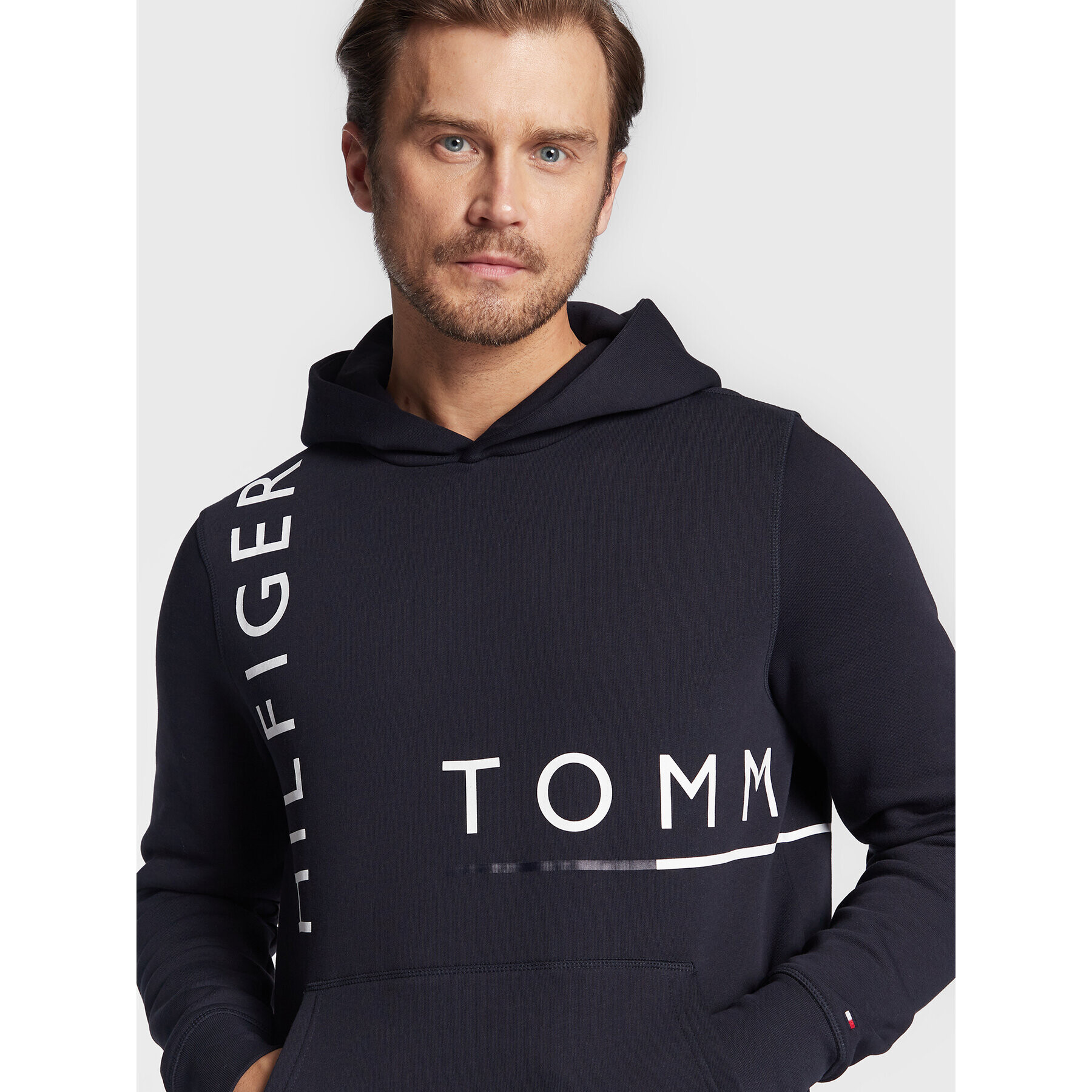 Tommy Hilfiger Mikina Graphic Off Placement MW0MW28760 Tmavomodrá Regular Fit - Pepit.cz