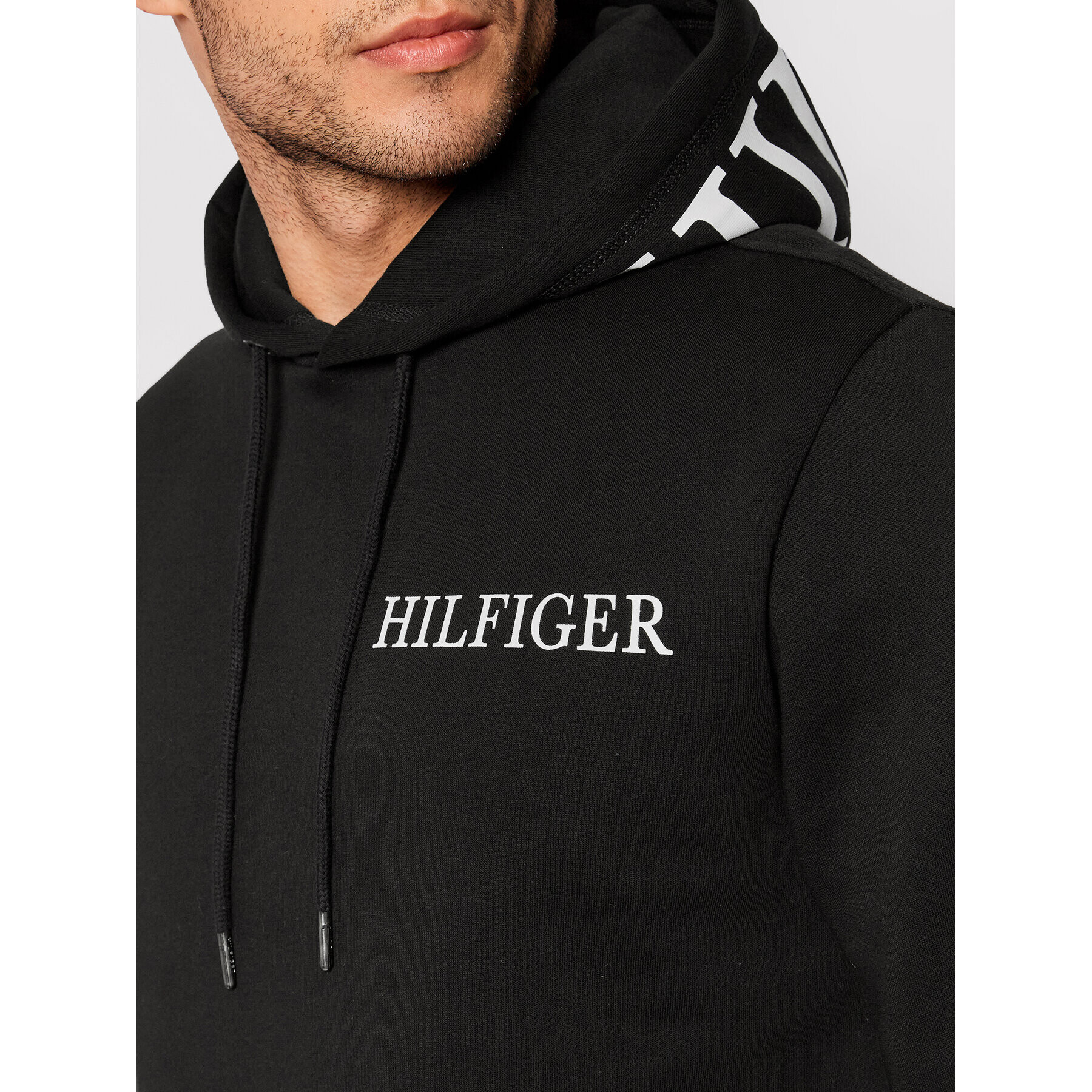 Tommy Hilfiger Mikina Hilfiger Logo On Hood MW0MW21424 Černá Regular Fit - Pepit.cz