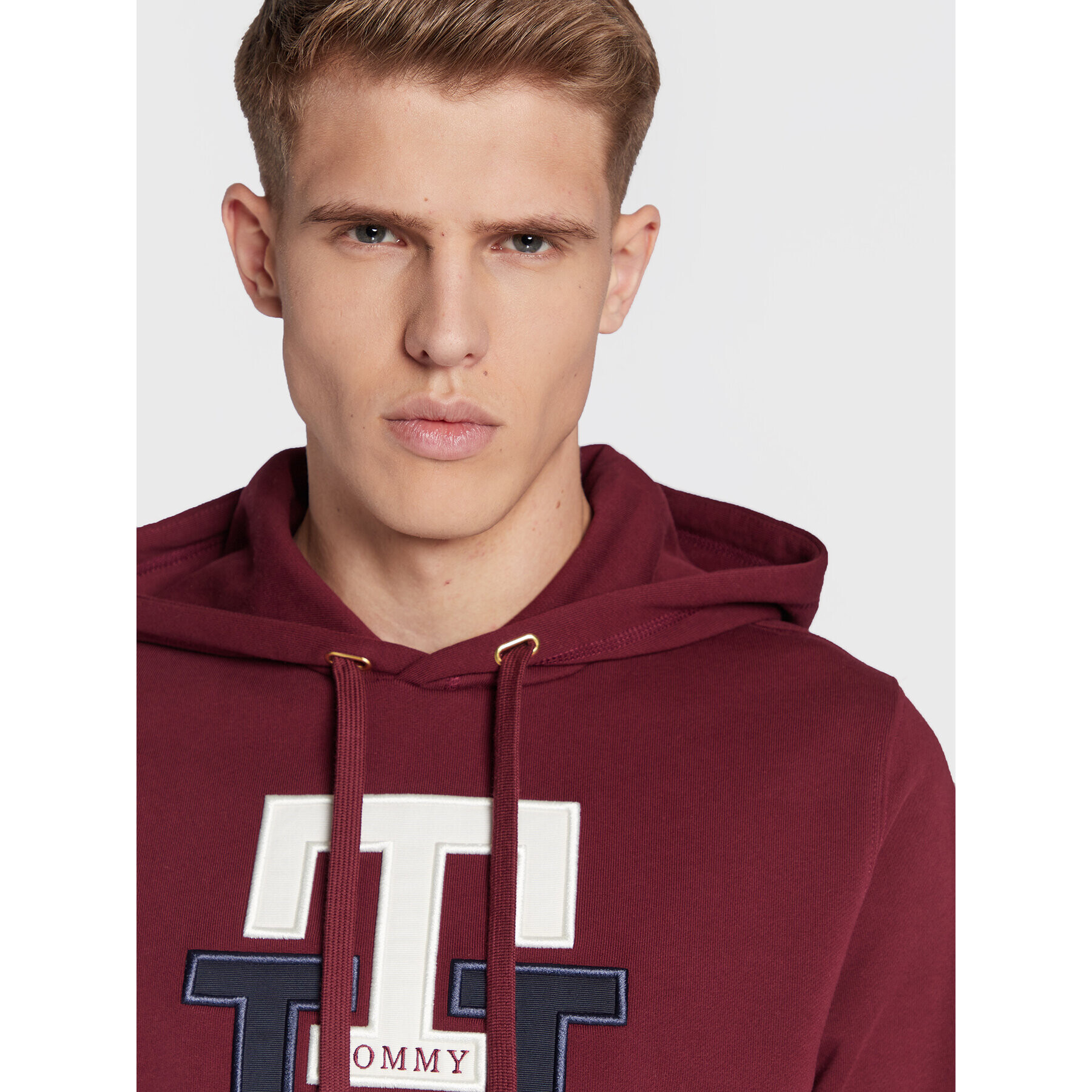 Tommy Hilfiger Mikina Lux Monogram MW0MW28187 Bordó Regular Fit - Pepit.cz