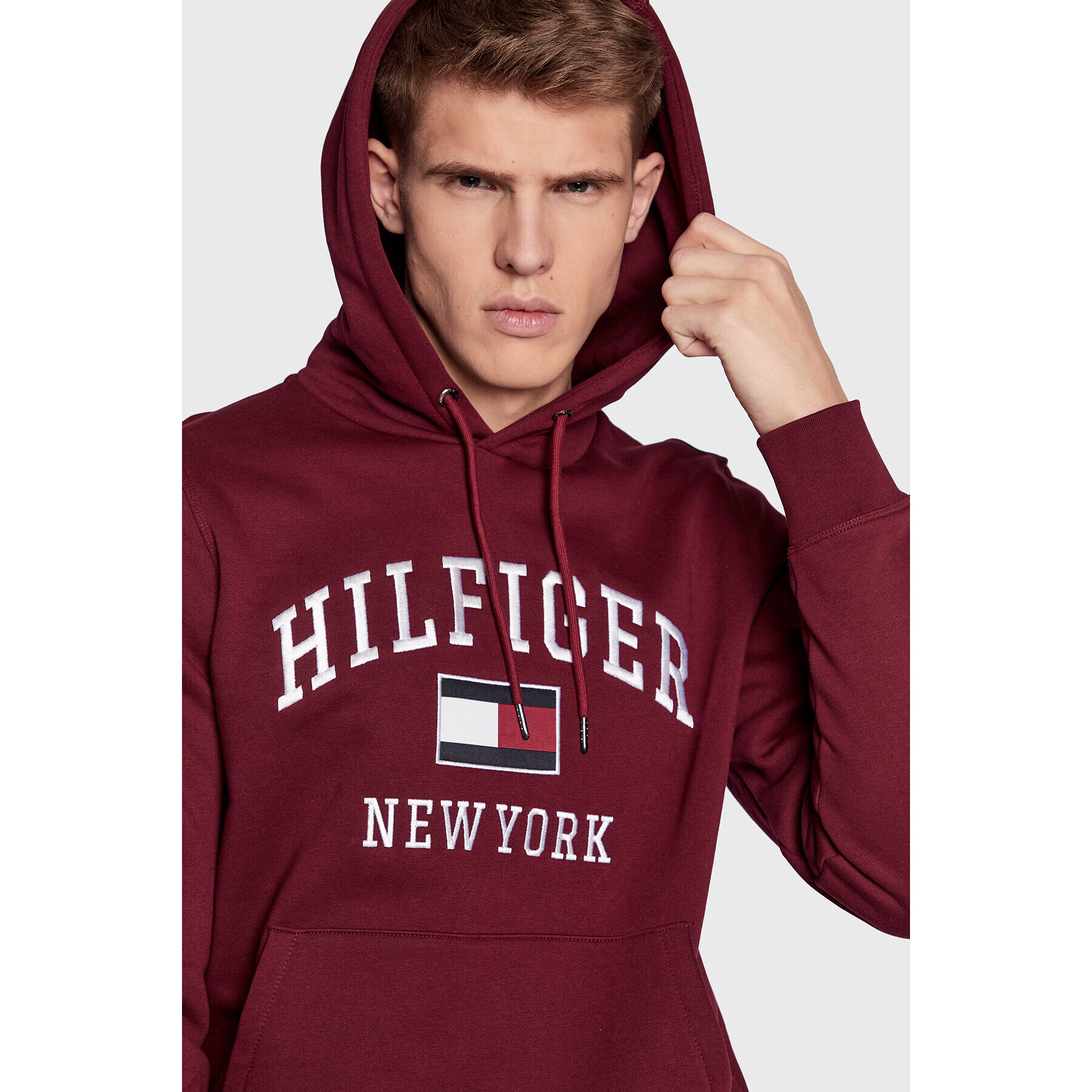 Tommy Hilfiger Mikina Modern Varsity MW0MW28173 Bordó Regular Fit - Pepit.cz