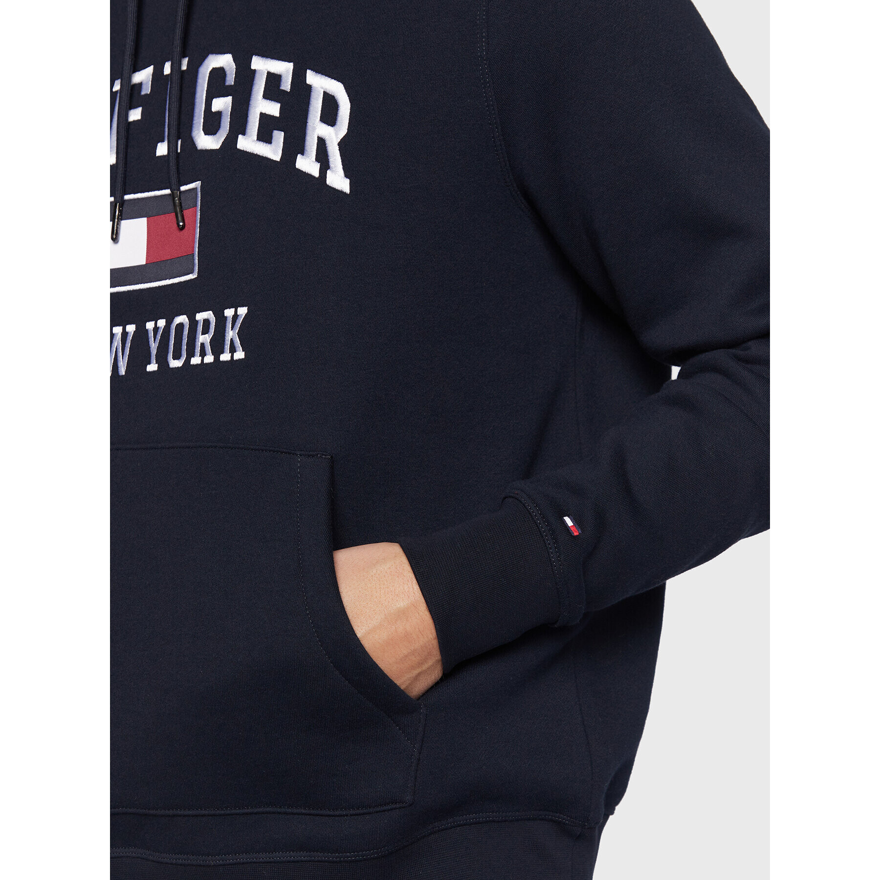 Tommy Hilfiger Mikina Modern Varsity MW0MW28173 Tmavomodrá Regular Fit - Pepit.cz