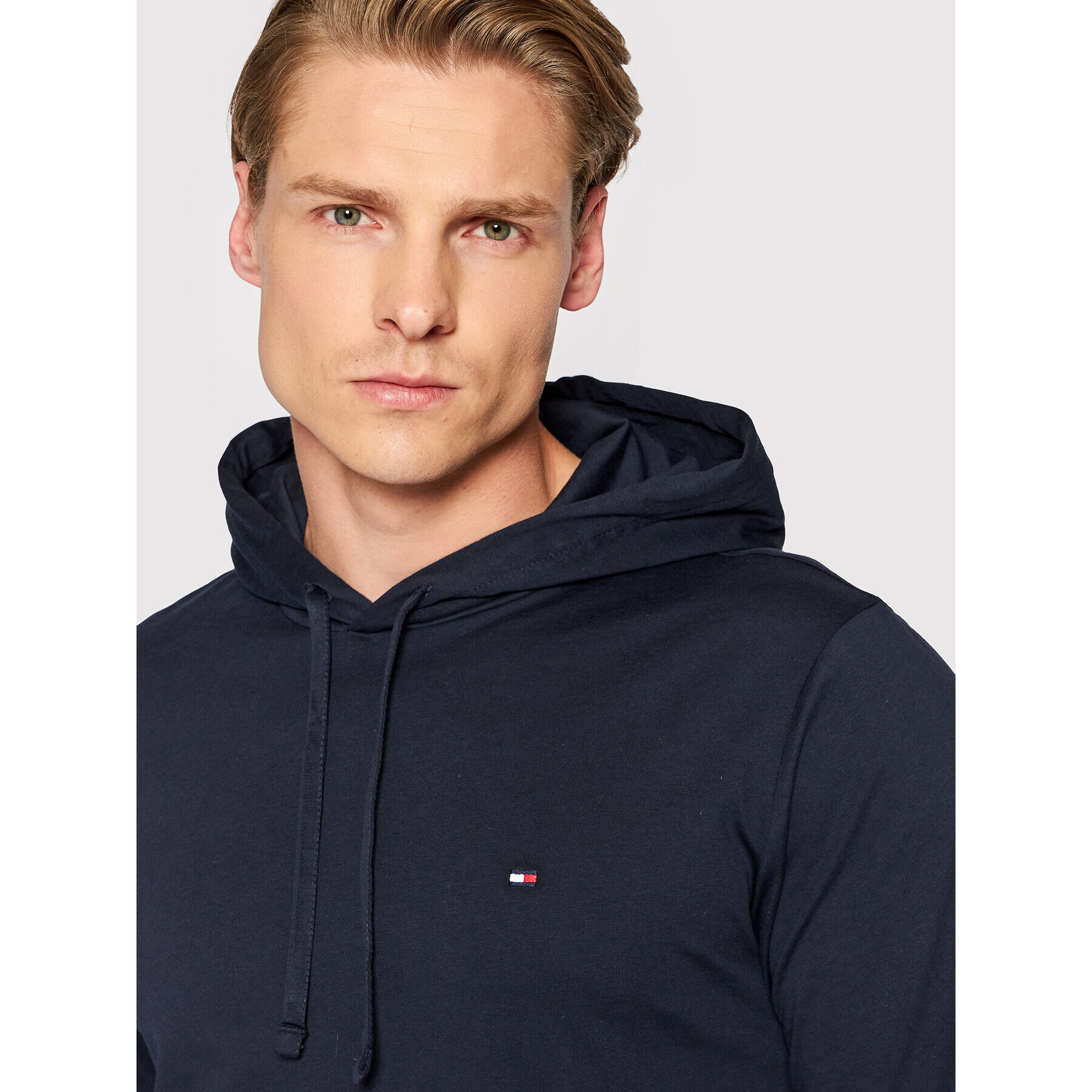 Tommy Hilfiger Mikina MW0MW24573 Tmavomodrá Regular Fit - Pepit.cz