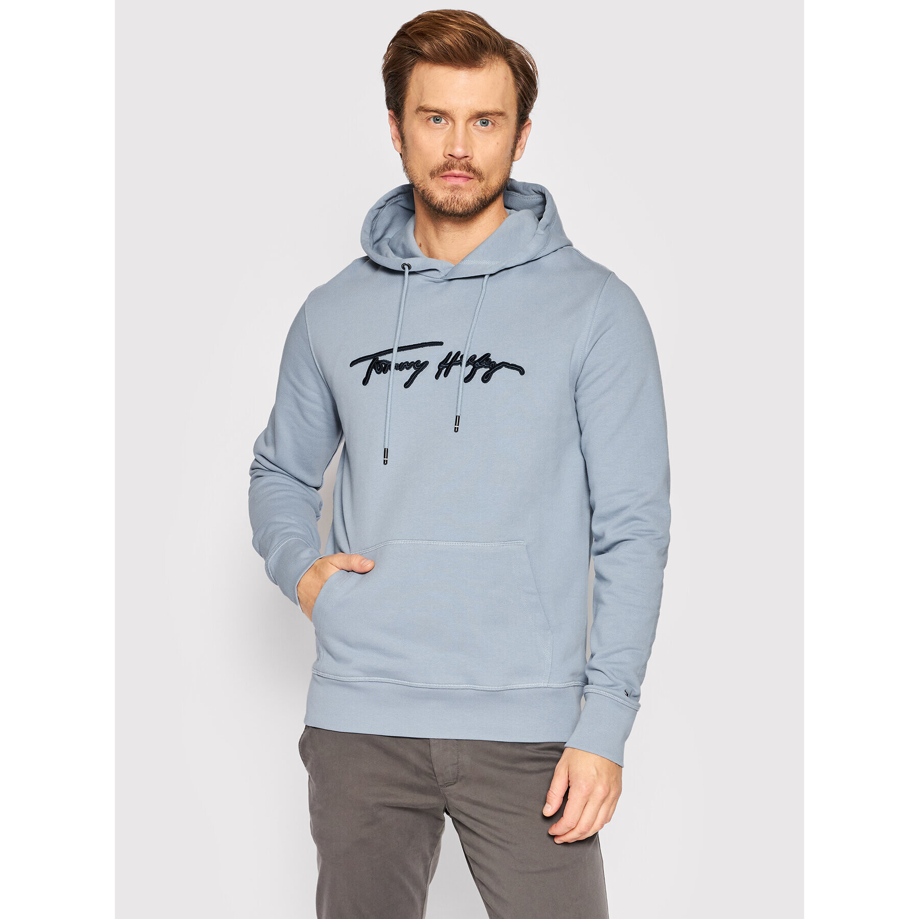 Tommy Hilfiger Mikina Signature Graphic MW0MW25057 Modrá Regular Fit - Pepit.cz