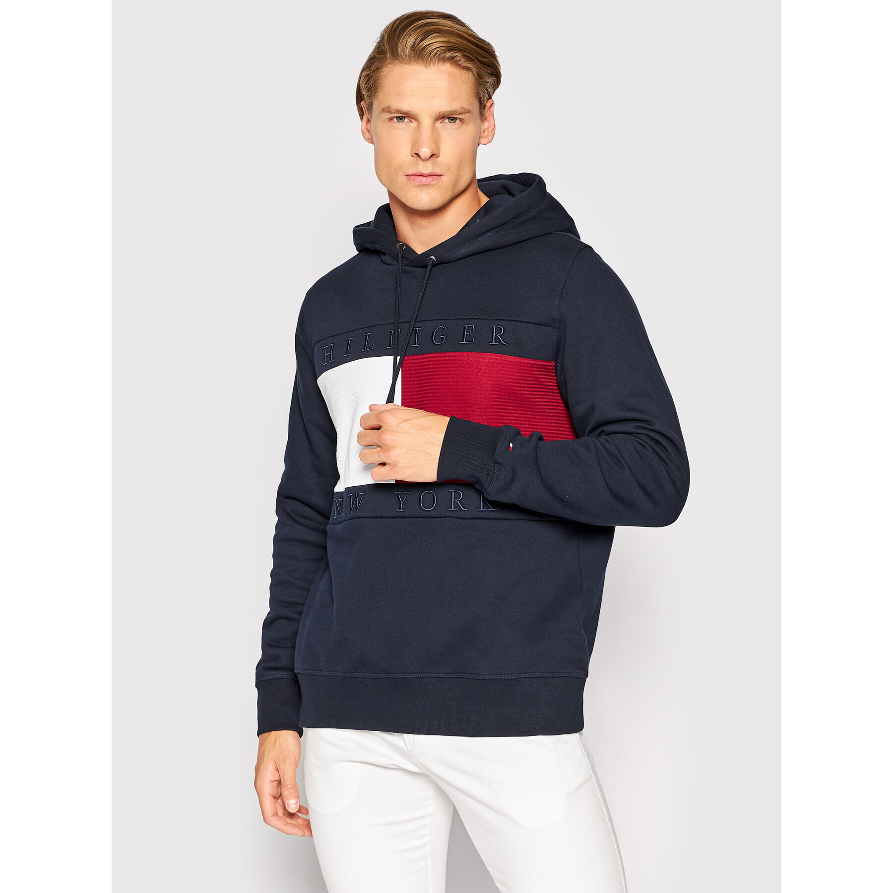 Tommy Hilfiger Mikina Structure Flag MW0MW28528 Tmavomodrá Regular Fit - Pepit.cz