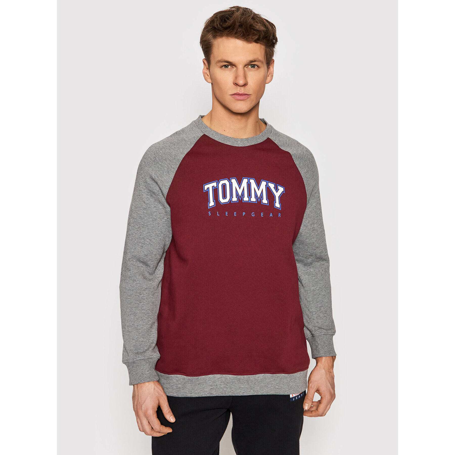 Tommy Hilfiger Mikina Track UM0UM02365 Bordó Regular Fit - Pepit.cz