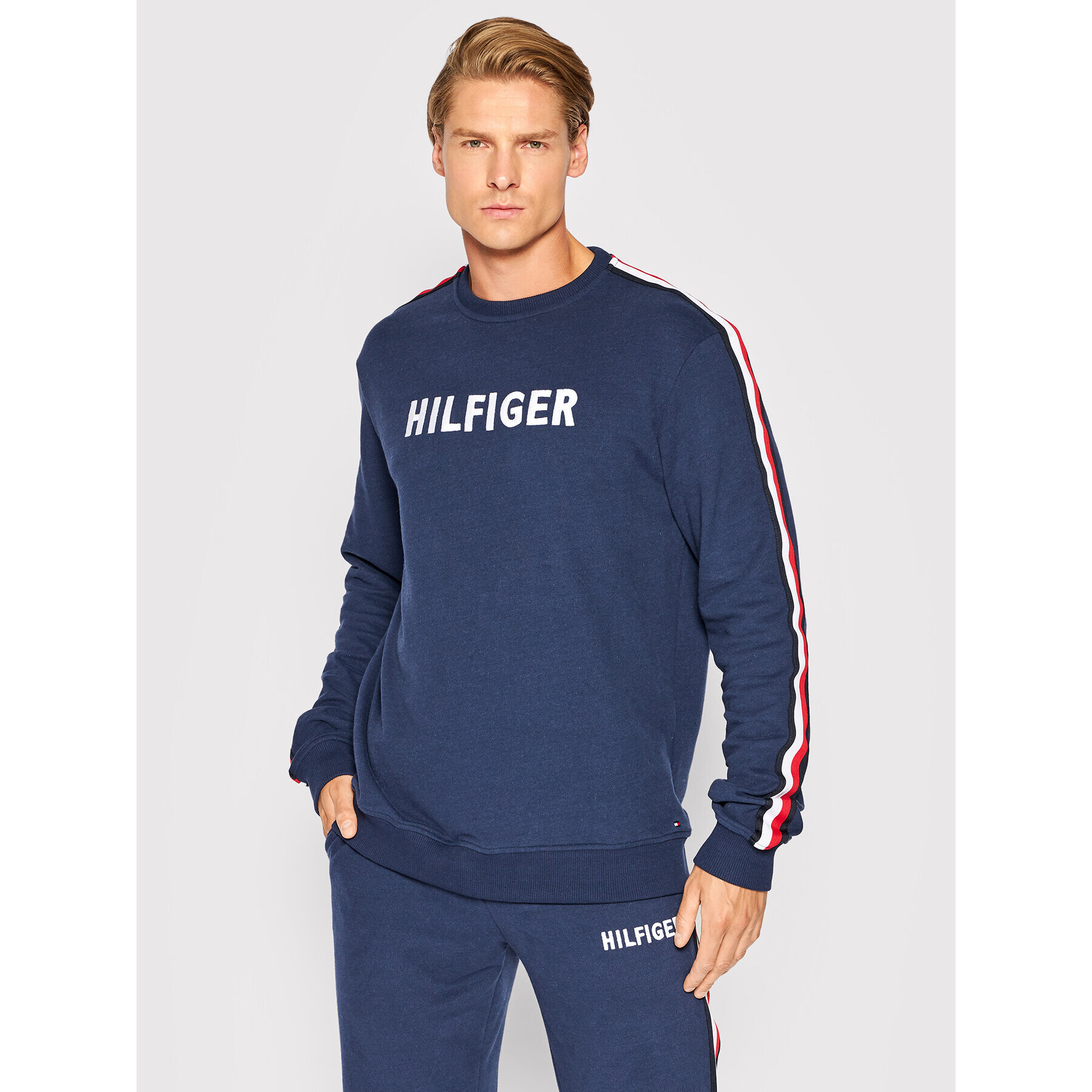 Tommy Hilfiger Mikina UM0UM02442 Tmavomodrá Regular Fit - Pepit.cz