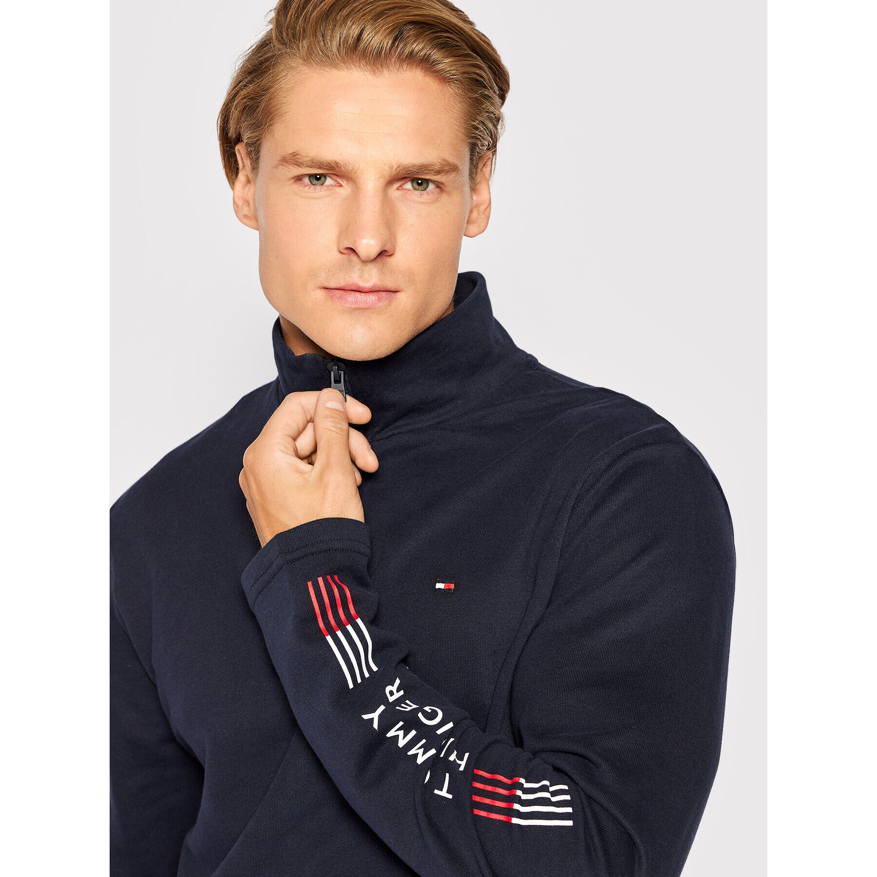 Tommy Hilfiger Mikina UM0UM02521 Tmavomodrá Regular Fit - Pepit.cz