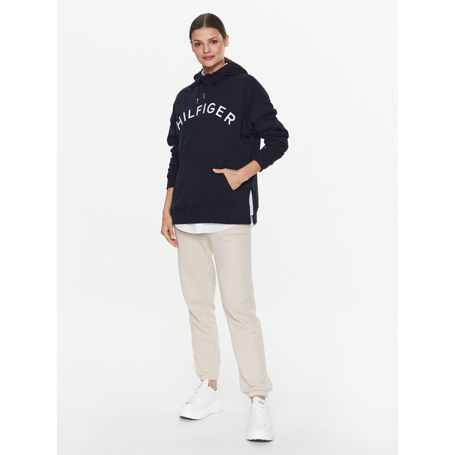 Tommy Hilfiger Mikina Varsity WW0WW37797 Tmavomodrá Relaxed Fit - Pepit.cz