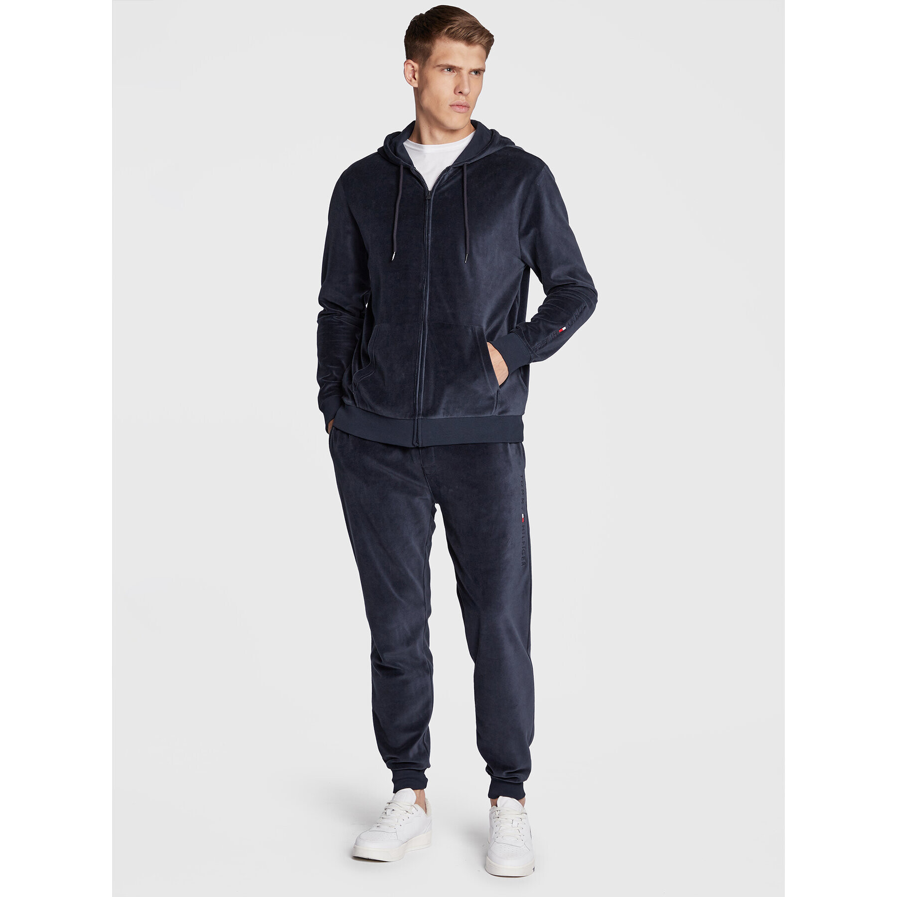 Tommy Hilfiger Mikina Velour UM0UM02671 Tmavomodrá Regular Fit - Pepit.cz