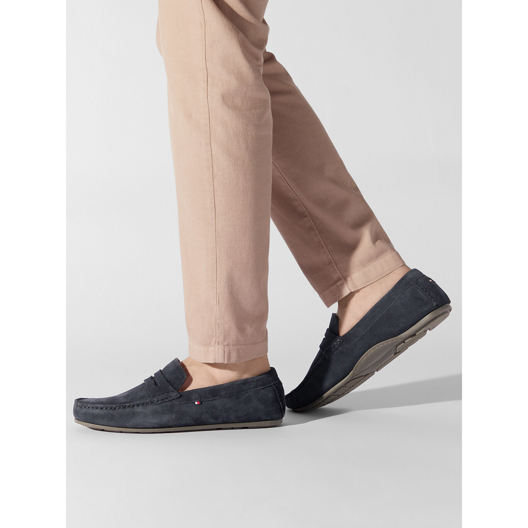 Tommy Hilfiger Mokasíny Casual Hilfiger Suede Driver FM0FM04271 Tmavomodrá - Pepit.cz