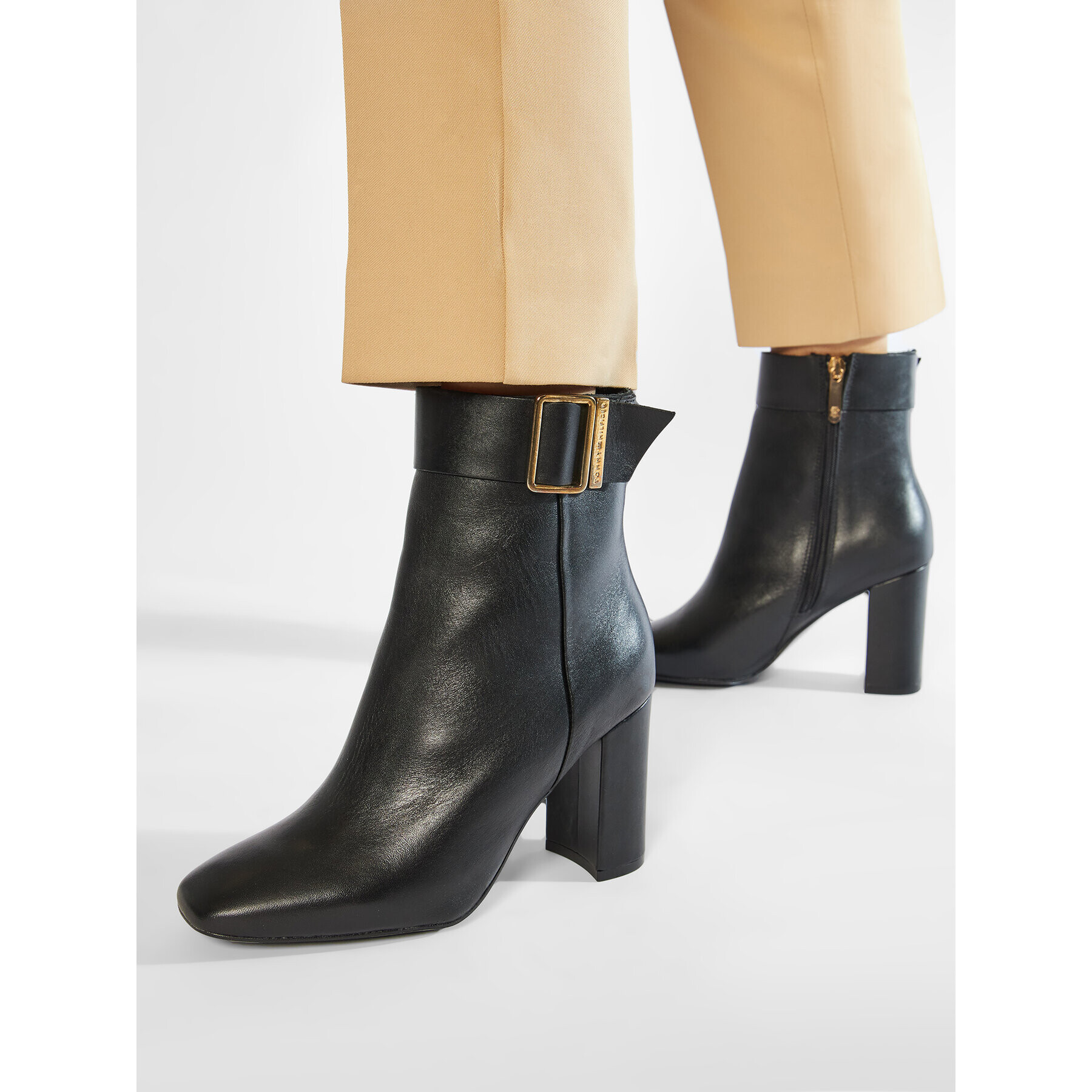 Tommy Hilfiger Polokozačky Basic Square Toe Boot FW0FW05154 Černá - Pepit.cz