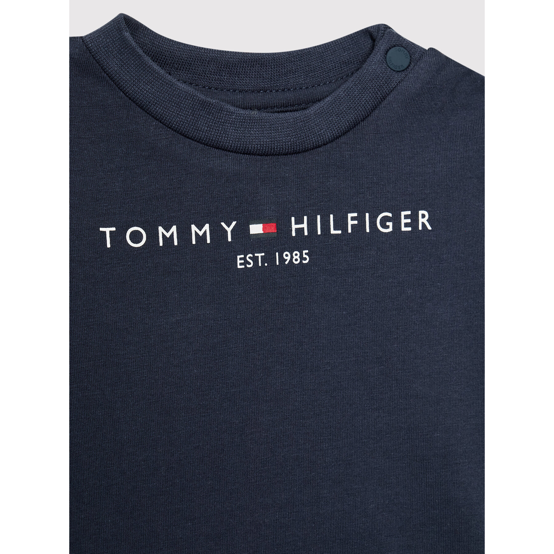 Tommy Hilfiger Sada tričko a sportovní šortky Baby Essential KN0KN01488 Tmavomodrá Regular Fit - Pepit.cz