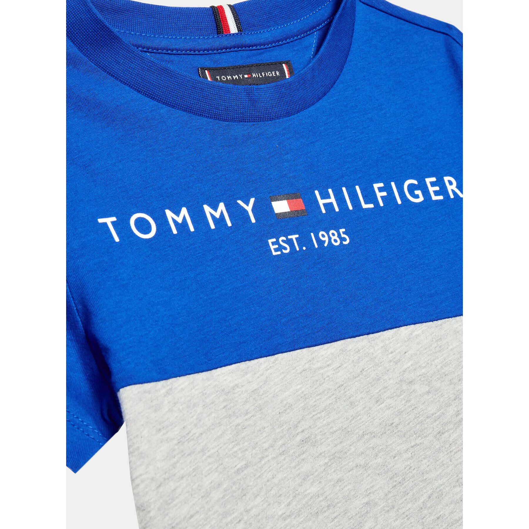 Tommy Hilfiger Sada tričko a sportovní šortky Essential KB0KB08359 M Modrá Regular Fit - Pepit.cz