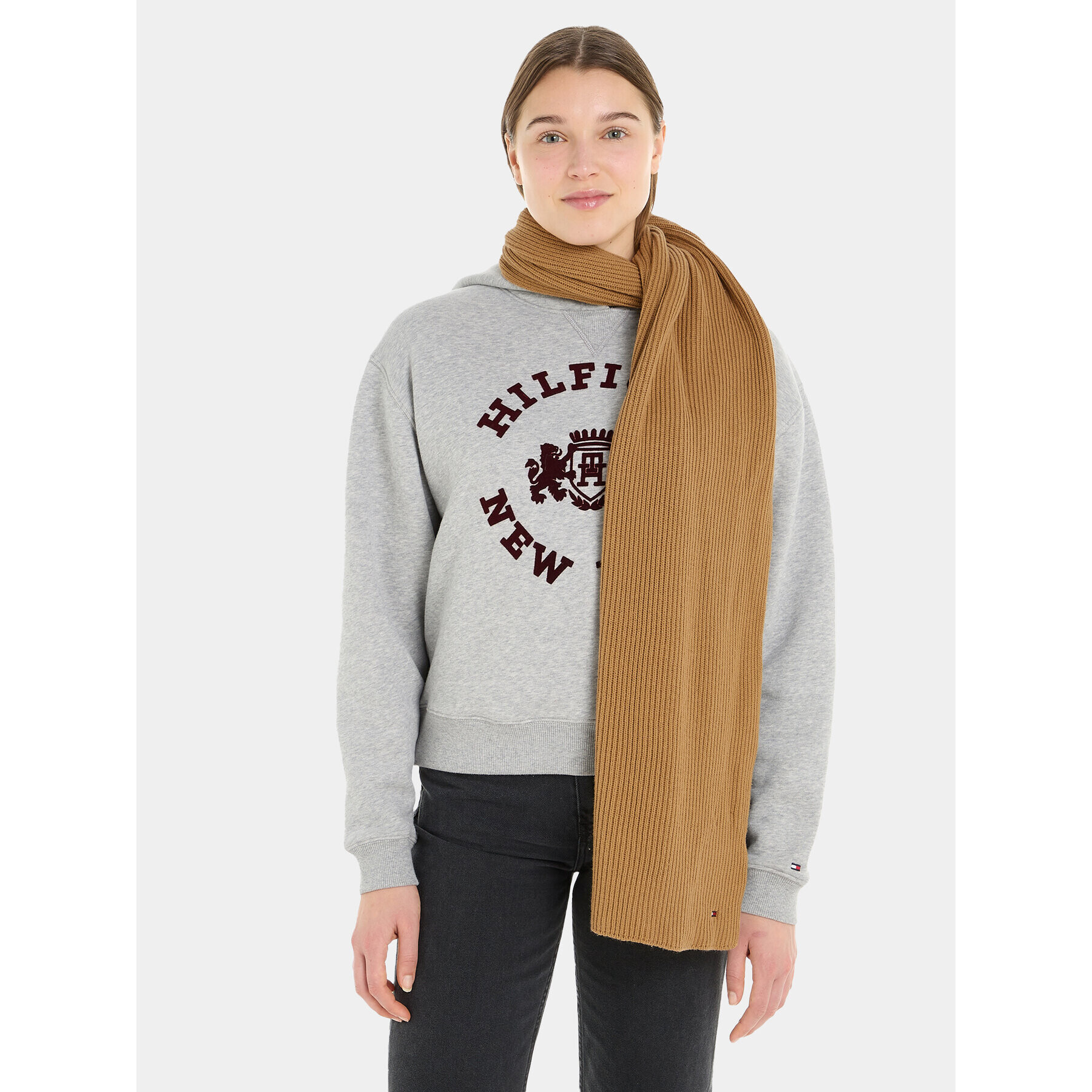 Tommy Hilfiger Šál Essential Flag Scarf AW0AW15348 Béžová - Pepit.cz