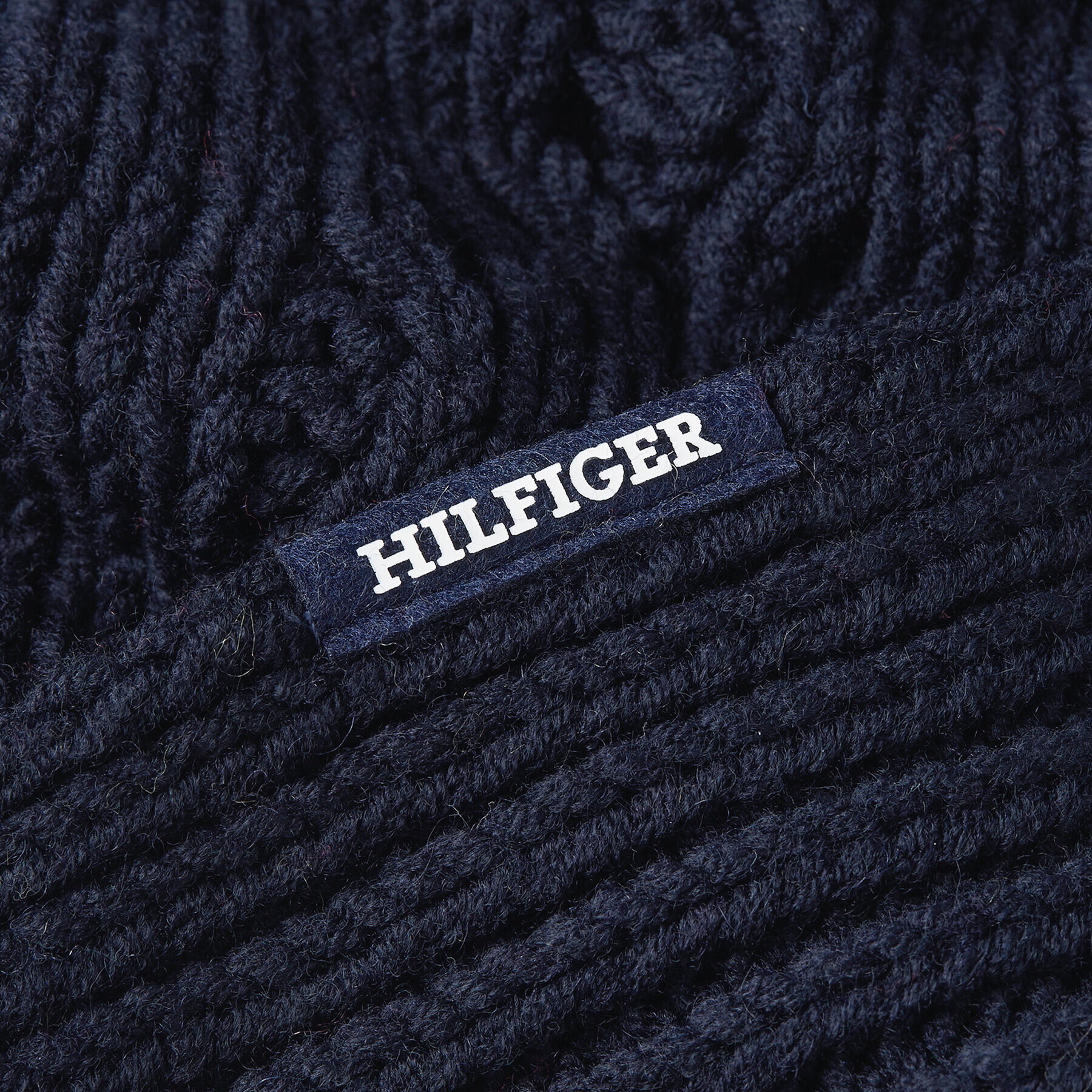 Tommy Hilfiger Šál Monotype Chunky Knit Scarf AM0AM11507 Tmavomodrá - Pepit.cz