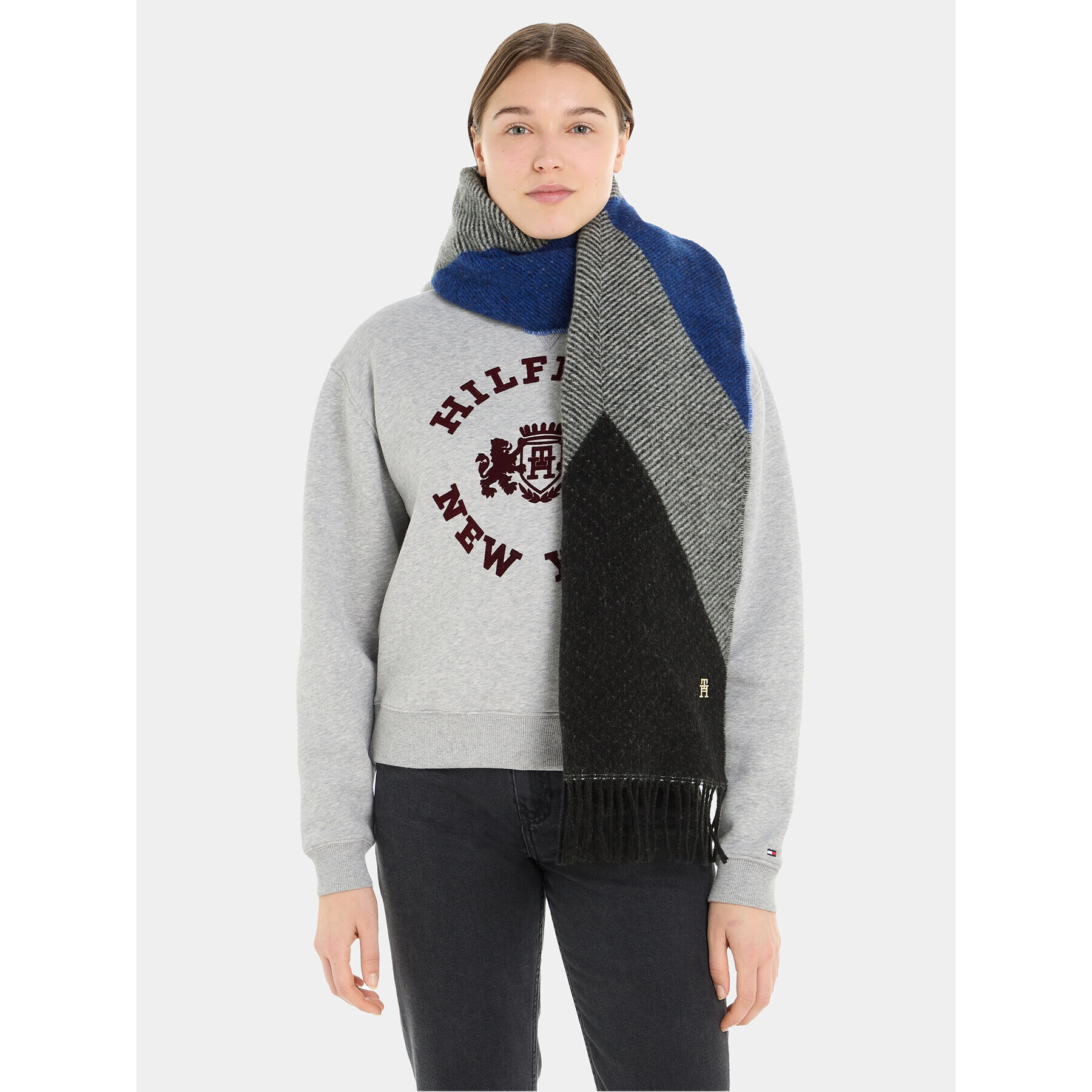 Tommy Hilfiger Šál Th Evening Fluffy Scarf AW0AW15354 Černá - Pepit.cz