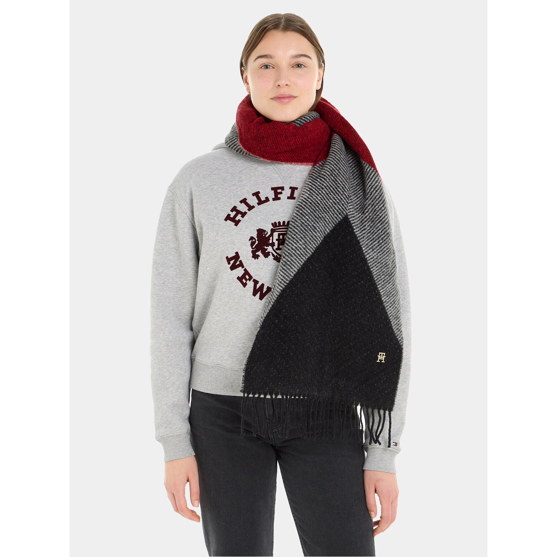 Tommy Hilfiger Šál Th Evening Fluffy Scarf AW0AW15354 Červená - Pepit.cz