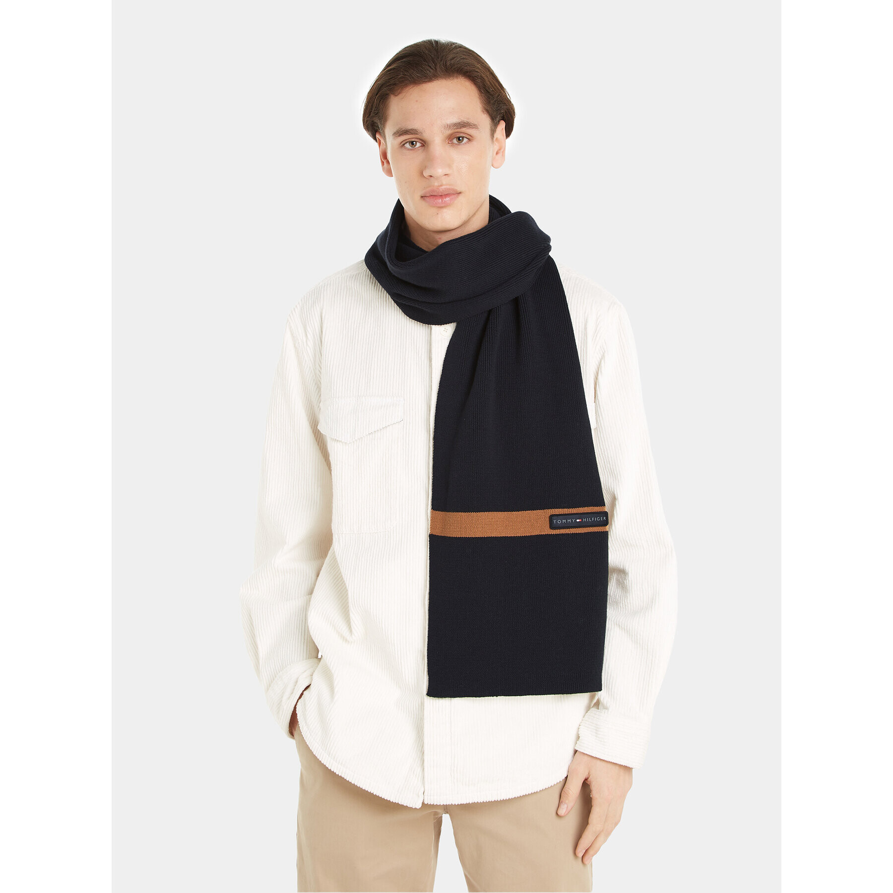 Tommy Hilfiger Šál Th Skyline Knit Scarf AM0AM11496 Černá - Pepit.cz