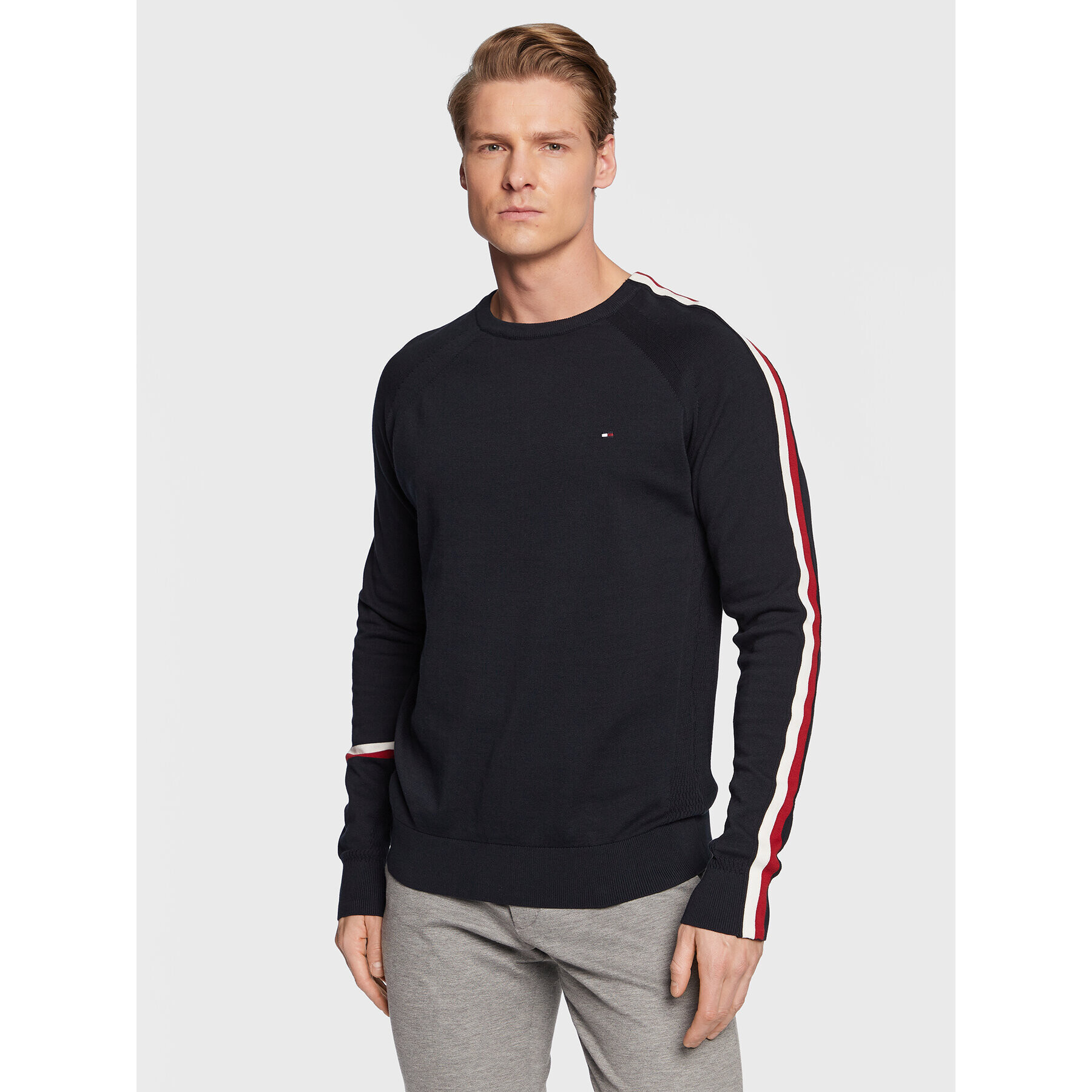 Tommy Hilfiger Svetr Global MW0MW29038 Tmavomodrá Regular Fit - Pepit.cz