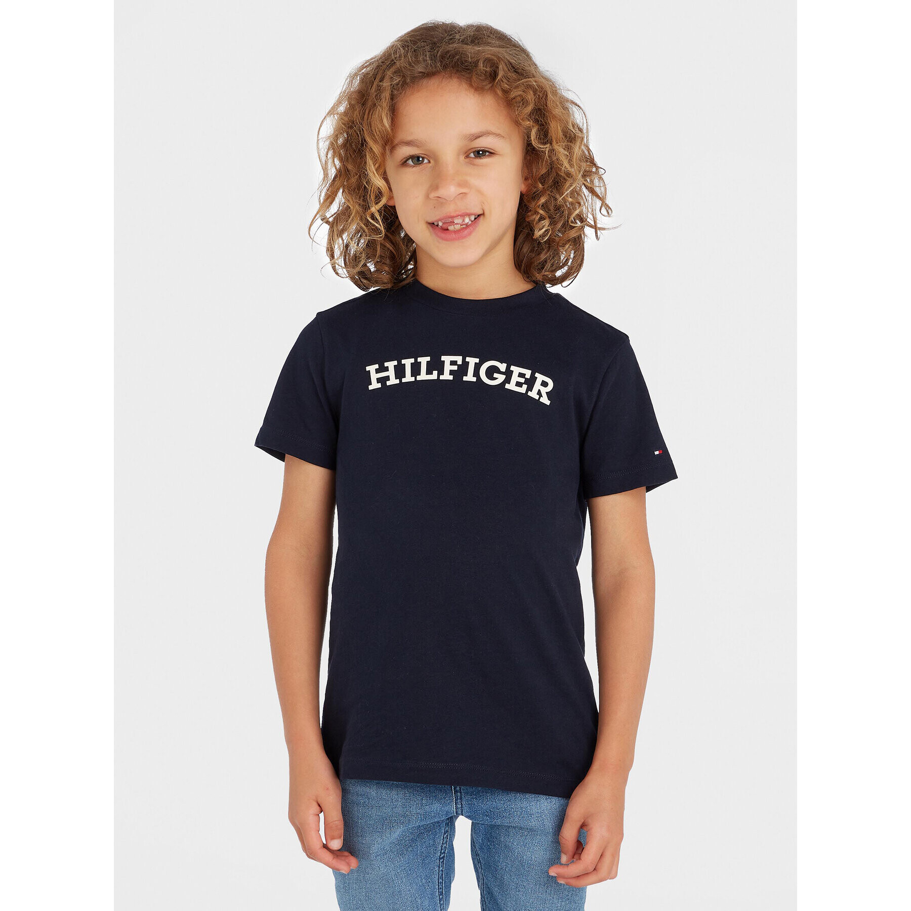 Tommy Hilfiger T-Shirt Arched KB0KB08333 M Tmavomodrá Regular Fit - Pepit.cz