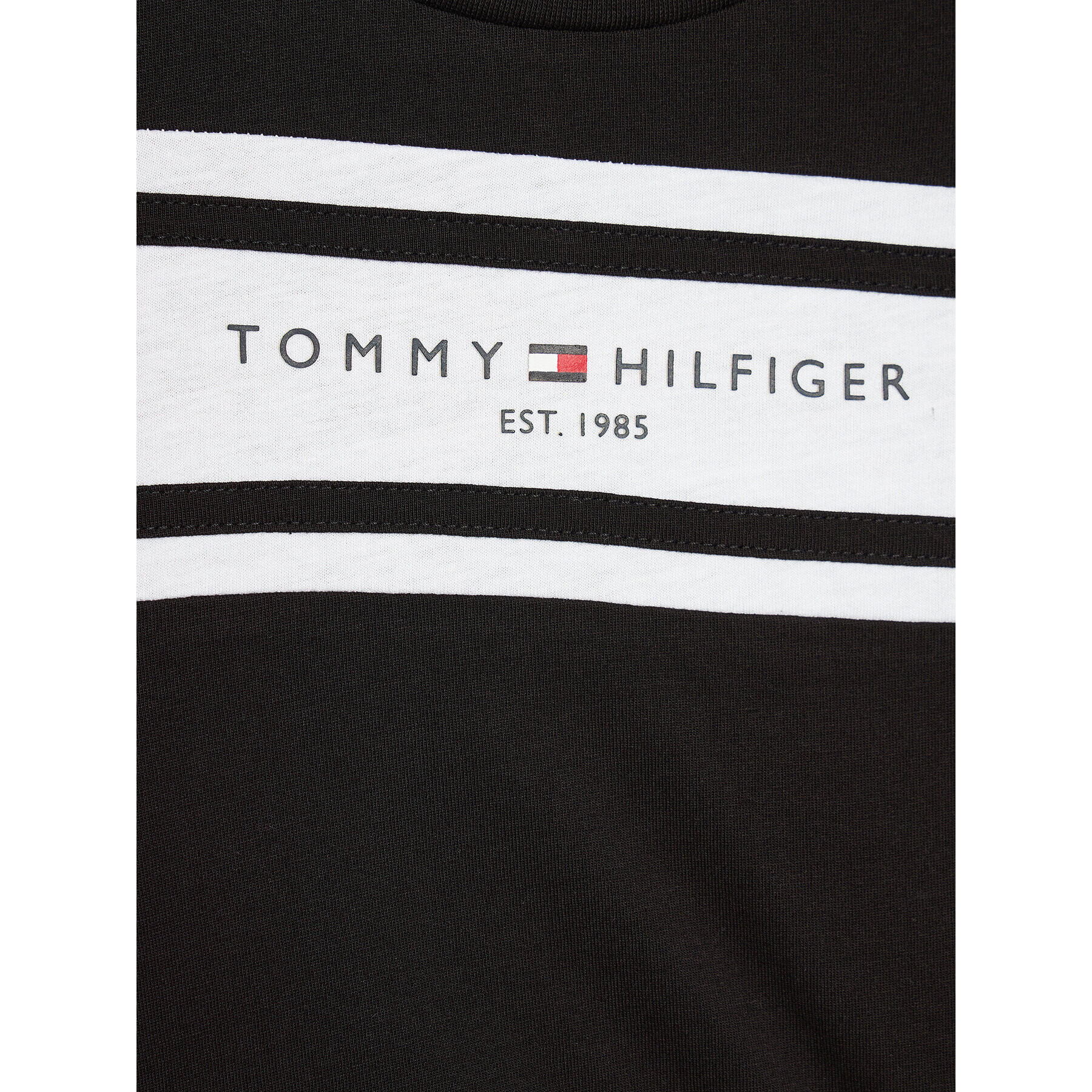 Tommy Hilfiger T-Shirt Essential Blocking KB0KB06711 M Černá Regular Fit - Pepit.cz