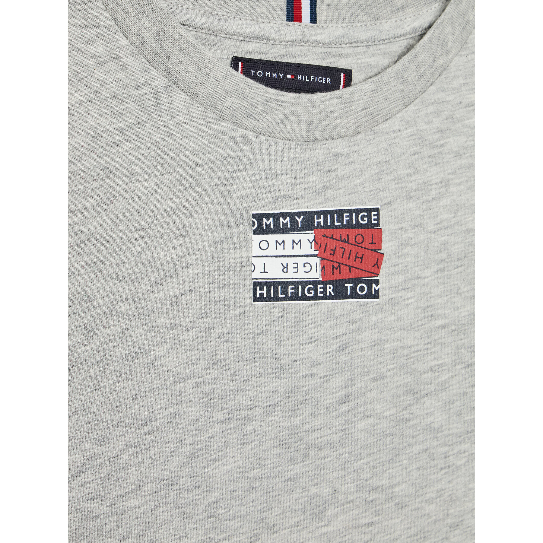 Tommy Hilfiger T-Shirt Tape Graphic Tee KB0KB07282 D Šedá Regular Fit - Pepit.cz