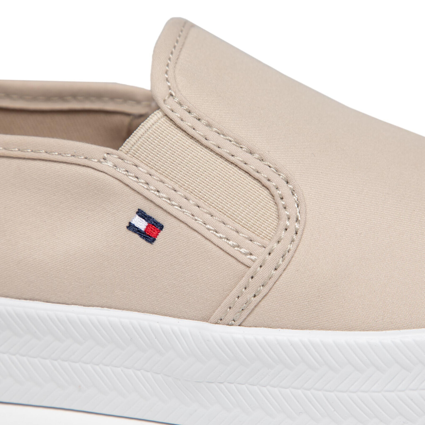 Tommy Hilfiger Tenisky Essential Nautical Slip On FW0FW05535 Béžová - Pepit.cz