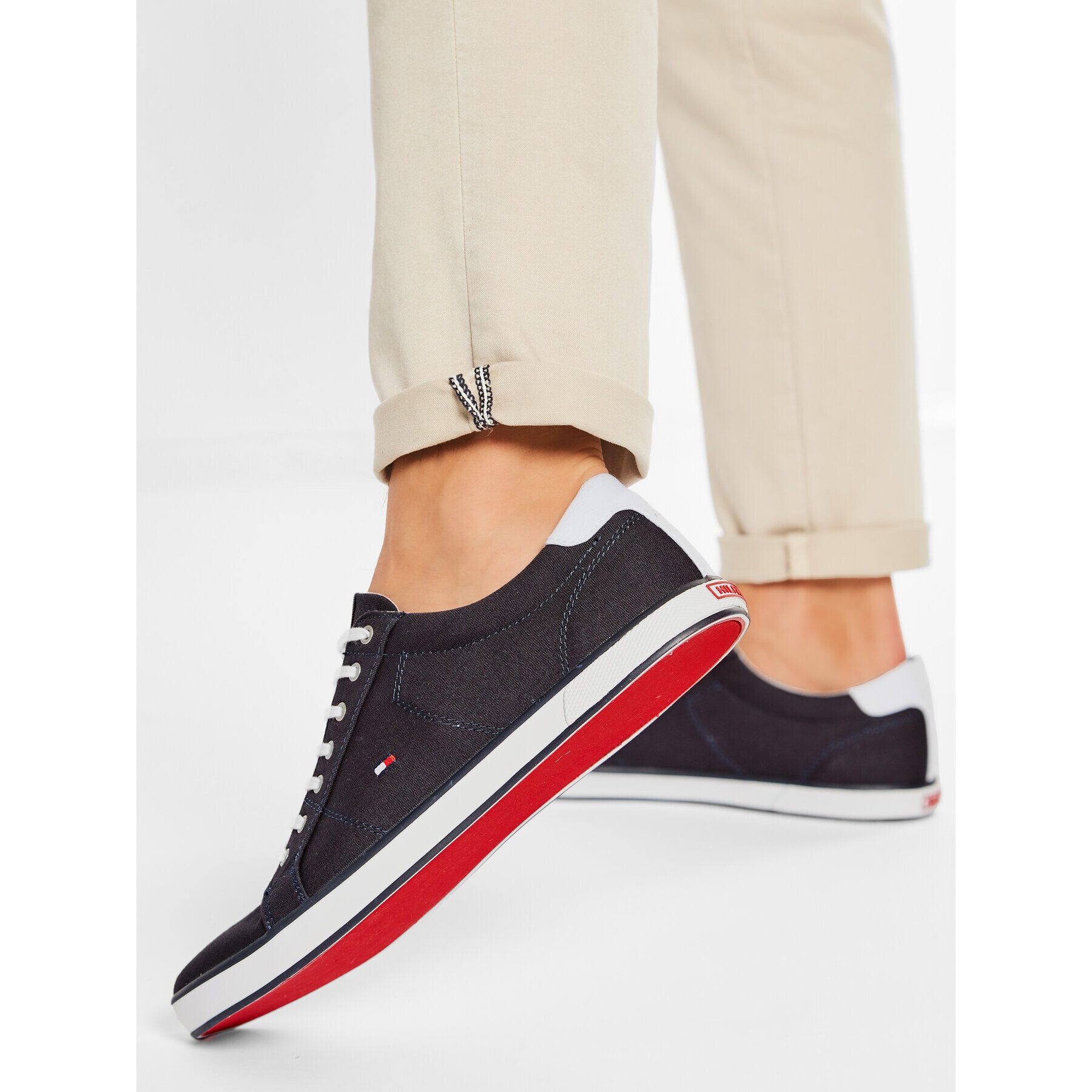 Tommy Hilfiger Tenisky Harlow 1D FM0FM00596 Tmavomodrá - Pepit.cz