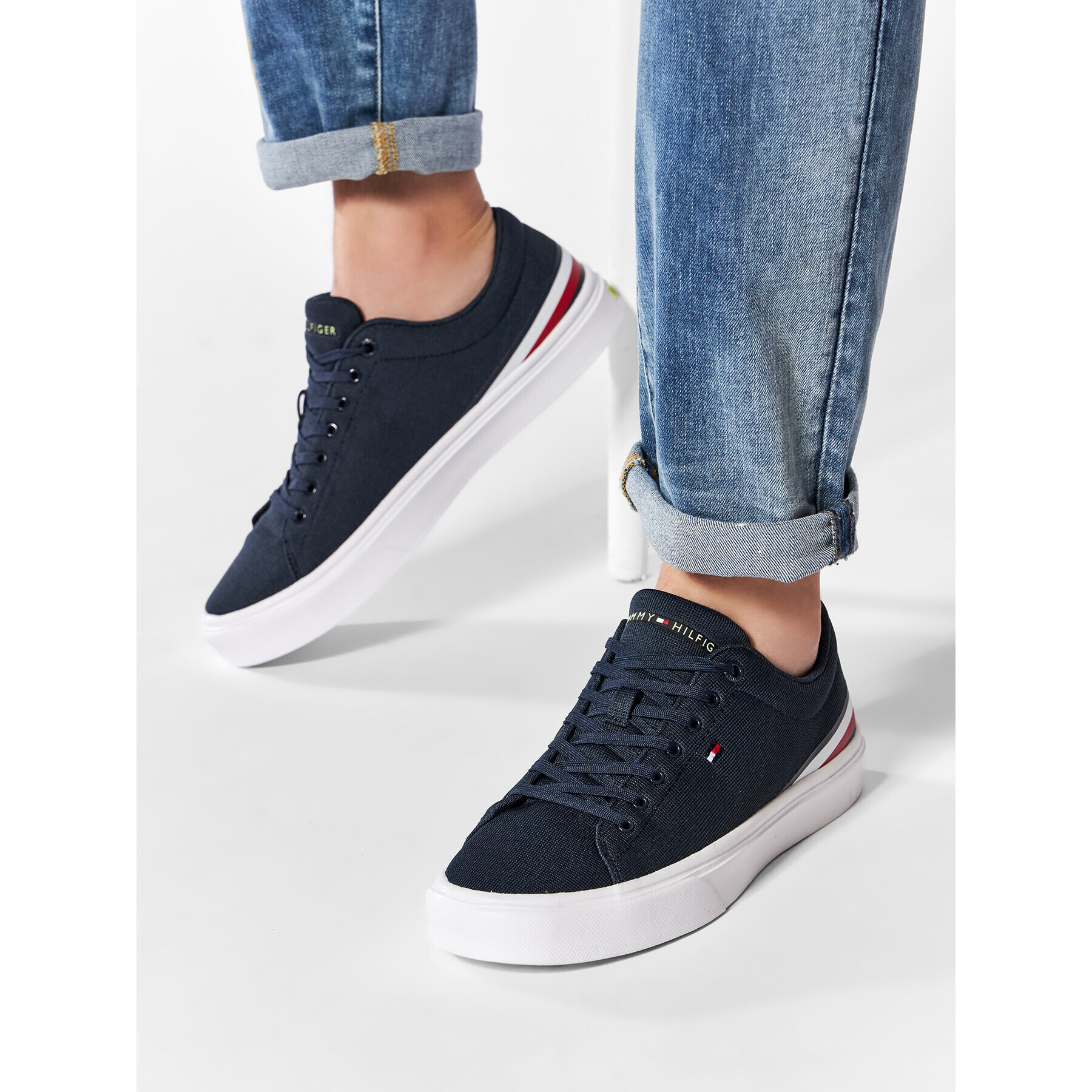 Tommy Hilfiger Tenisky Lightweight Stripes Sneaker FM0FM03612 Tmavomodrá - Pepit.cz