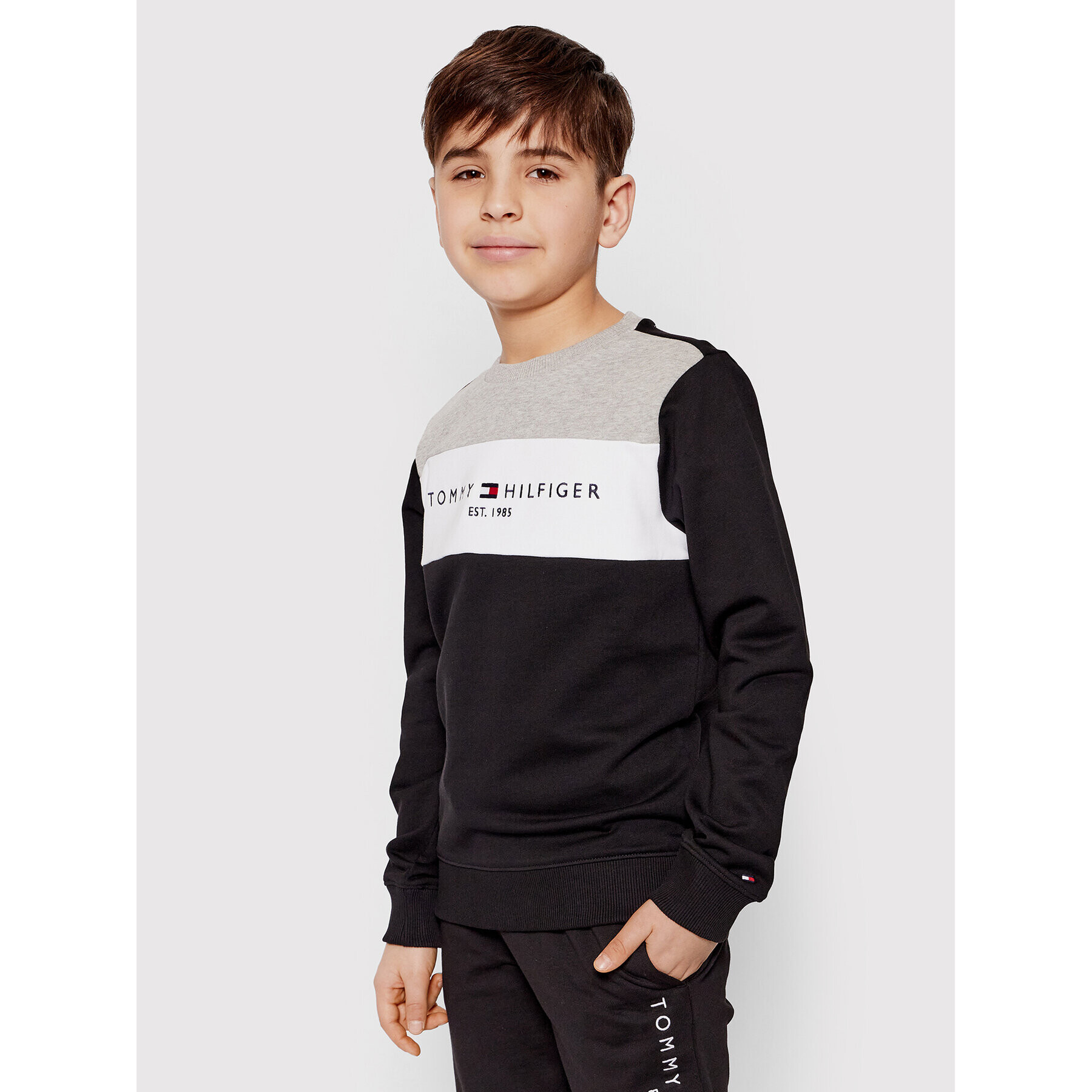 Tommy Hilfiger Tepláková souprava Essential Colorblock KB0KB07100 D Černá Regular Fit - Pepit.cz