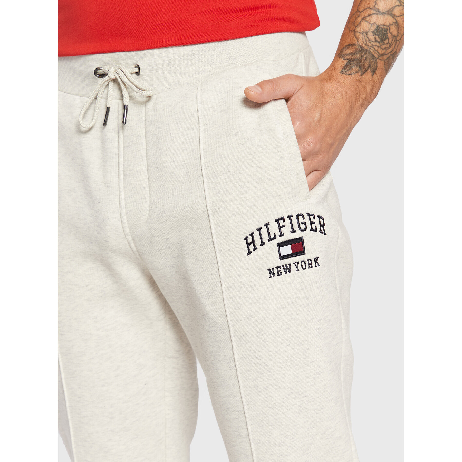 Tommy Hilfiger Teplákové kalhoty Modern Varsity MW0MW28174 Béžová Regular Fit - Pepit.cz