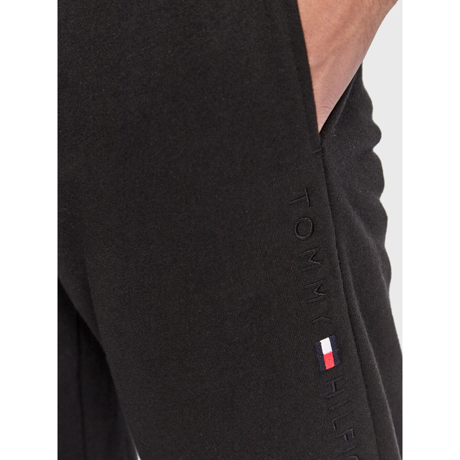 Tommy Hilfiger Teplákové kalhoty UM0UM02667 Černá Relaxed Fit - Pepit.cz